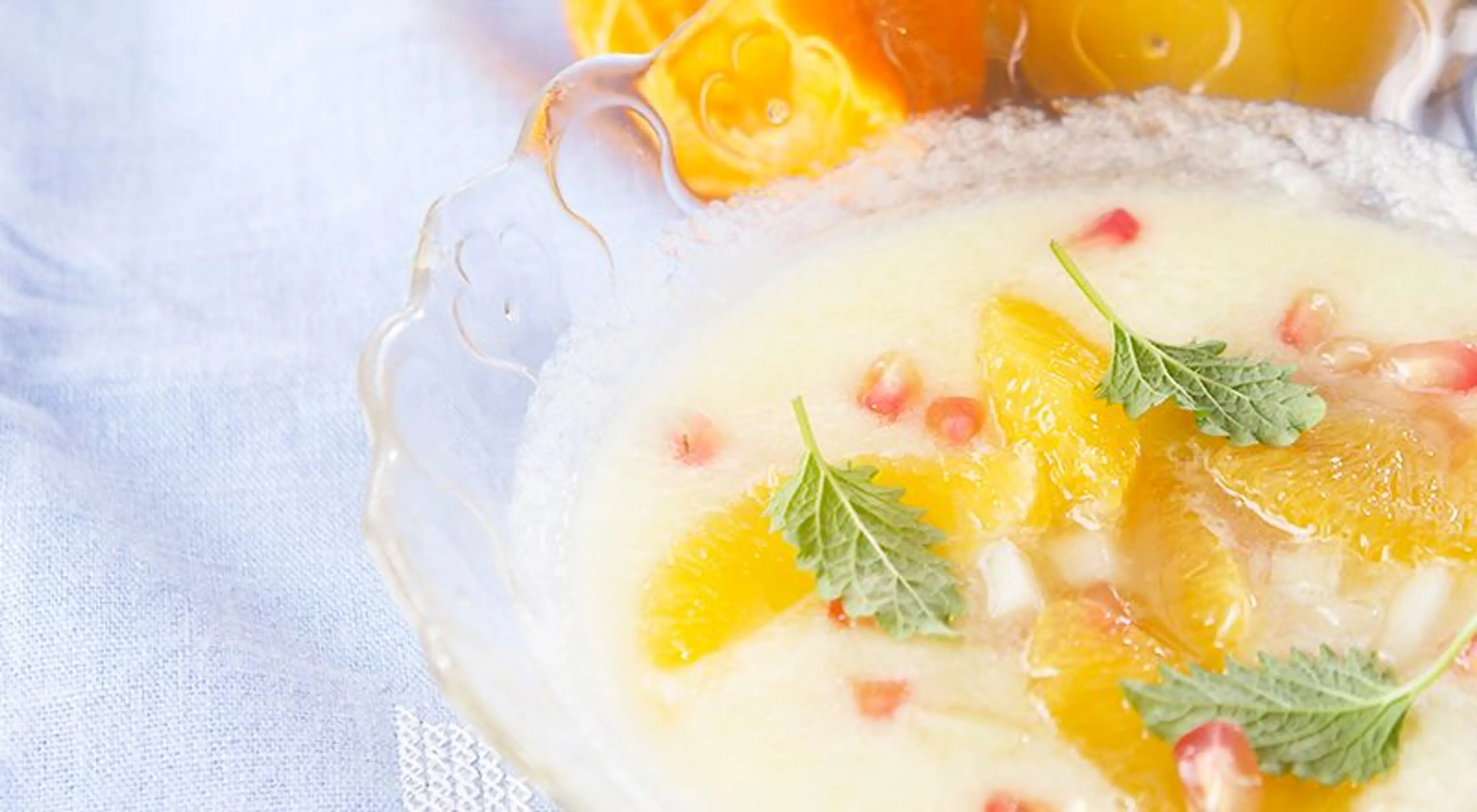 Melonsuppe med klementin og granateple