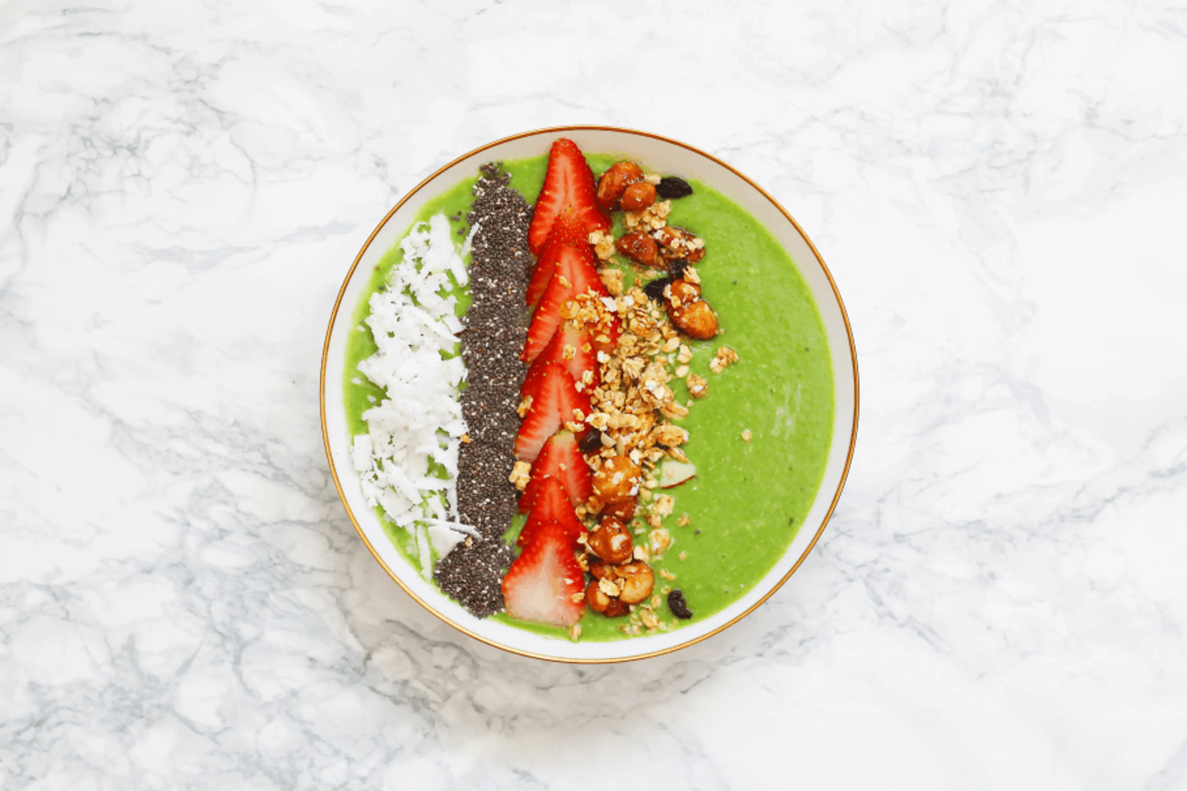 Smoothie Bowl med basilikum