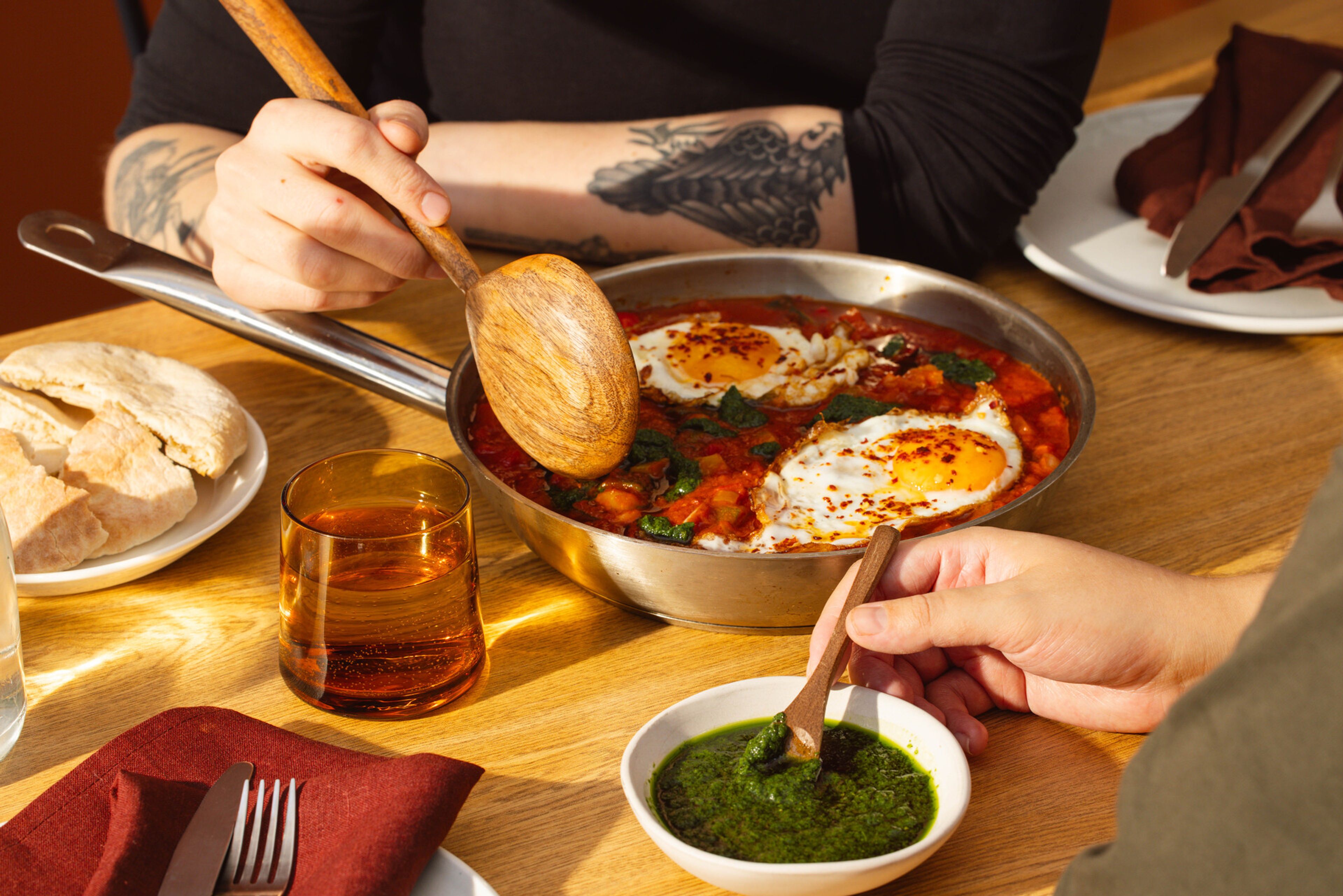 Traktørpanne med spansk gryte og egg