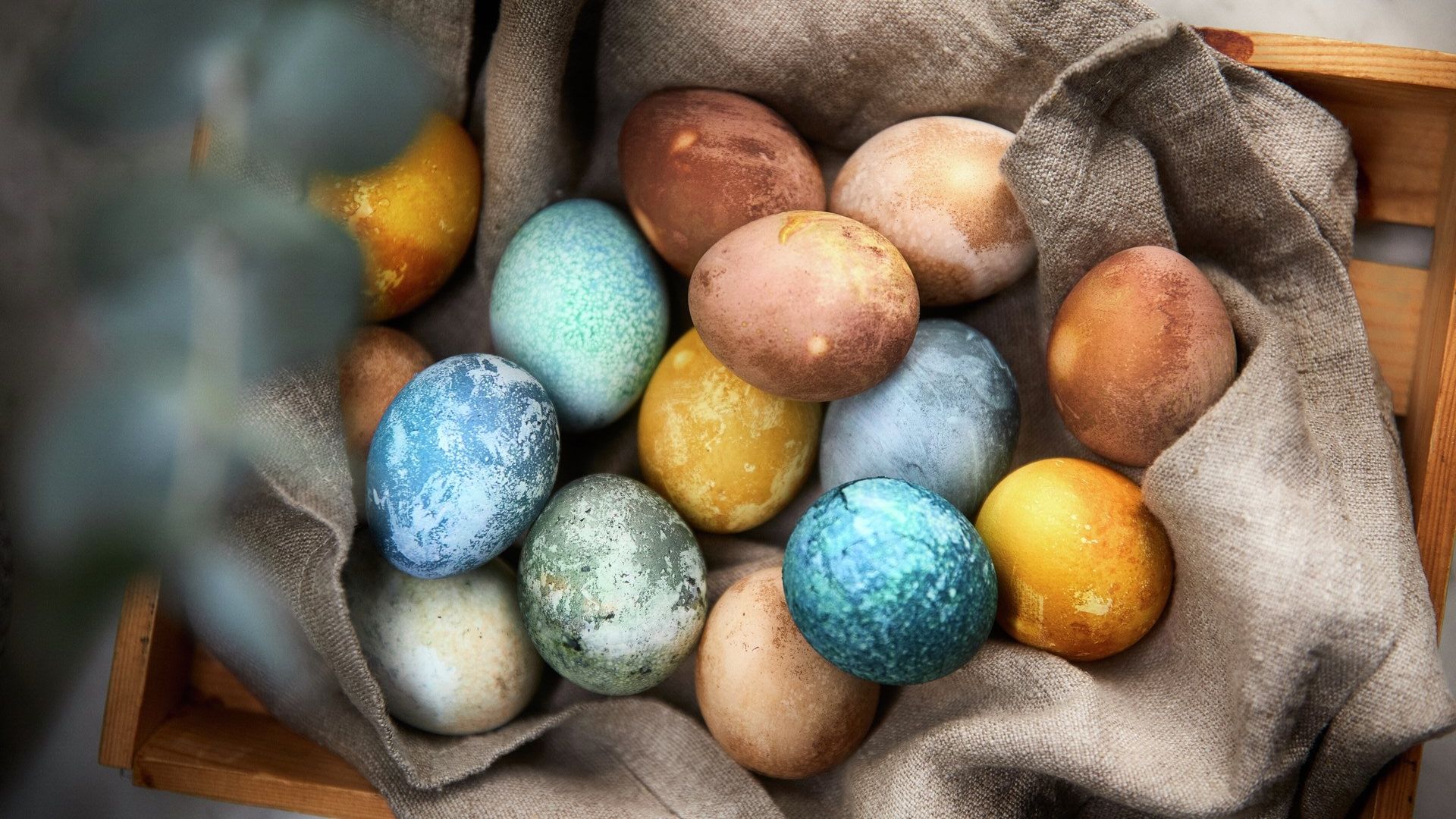 Påskeegg i klede
