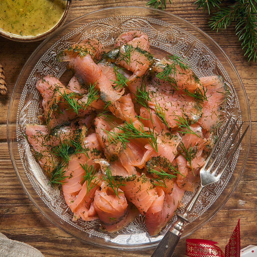 Gravad lax med hovmästarsås