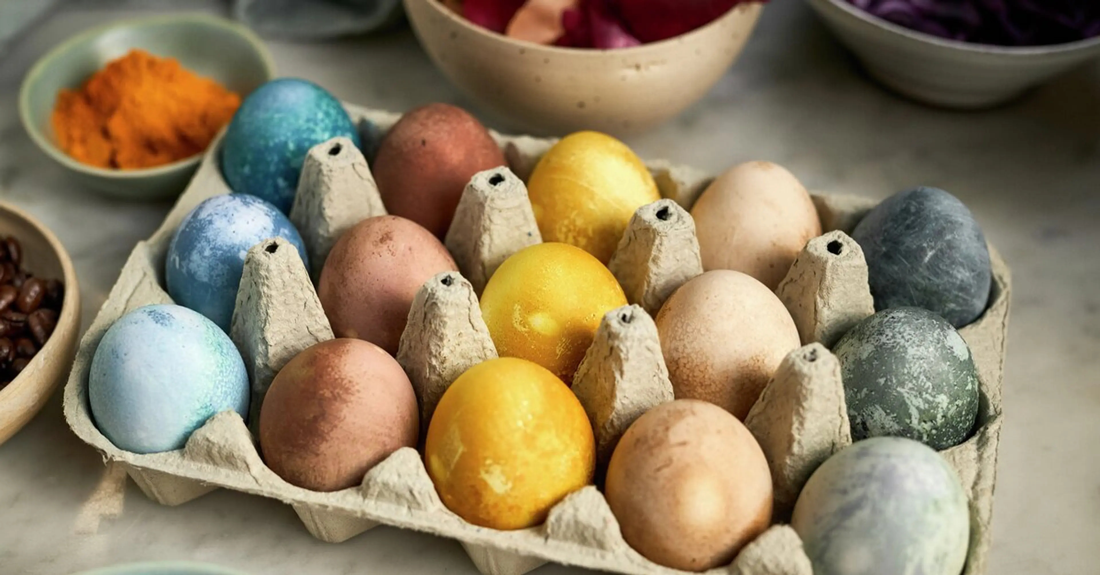 Så färgar du påskägg naturligt och utan krångel