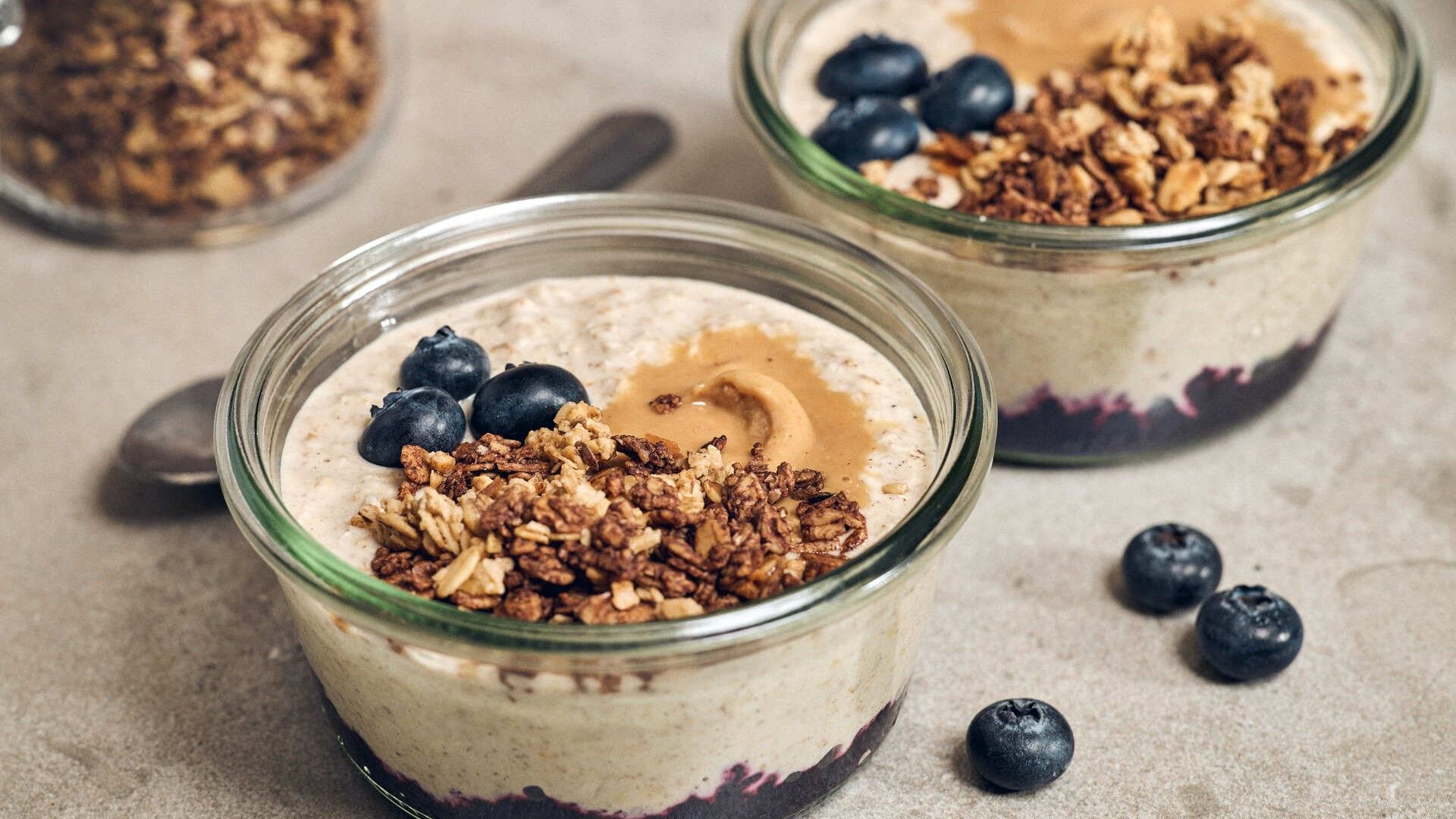 Overnight oats med chiasyltetøj