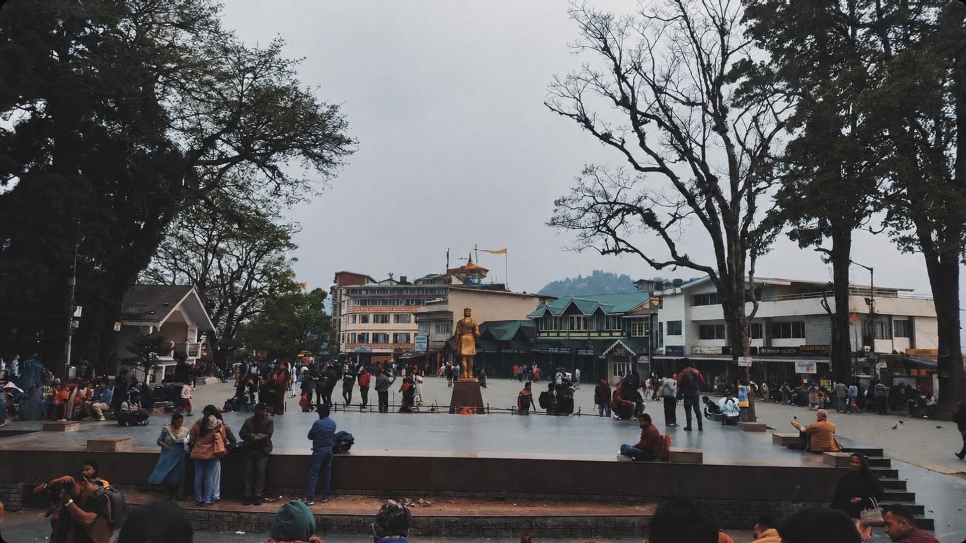 The relaxed atmosphere of Darjeeling’s social center