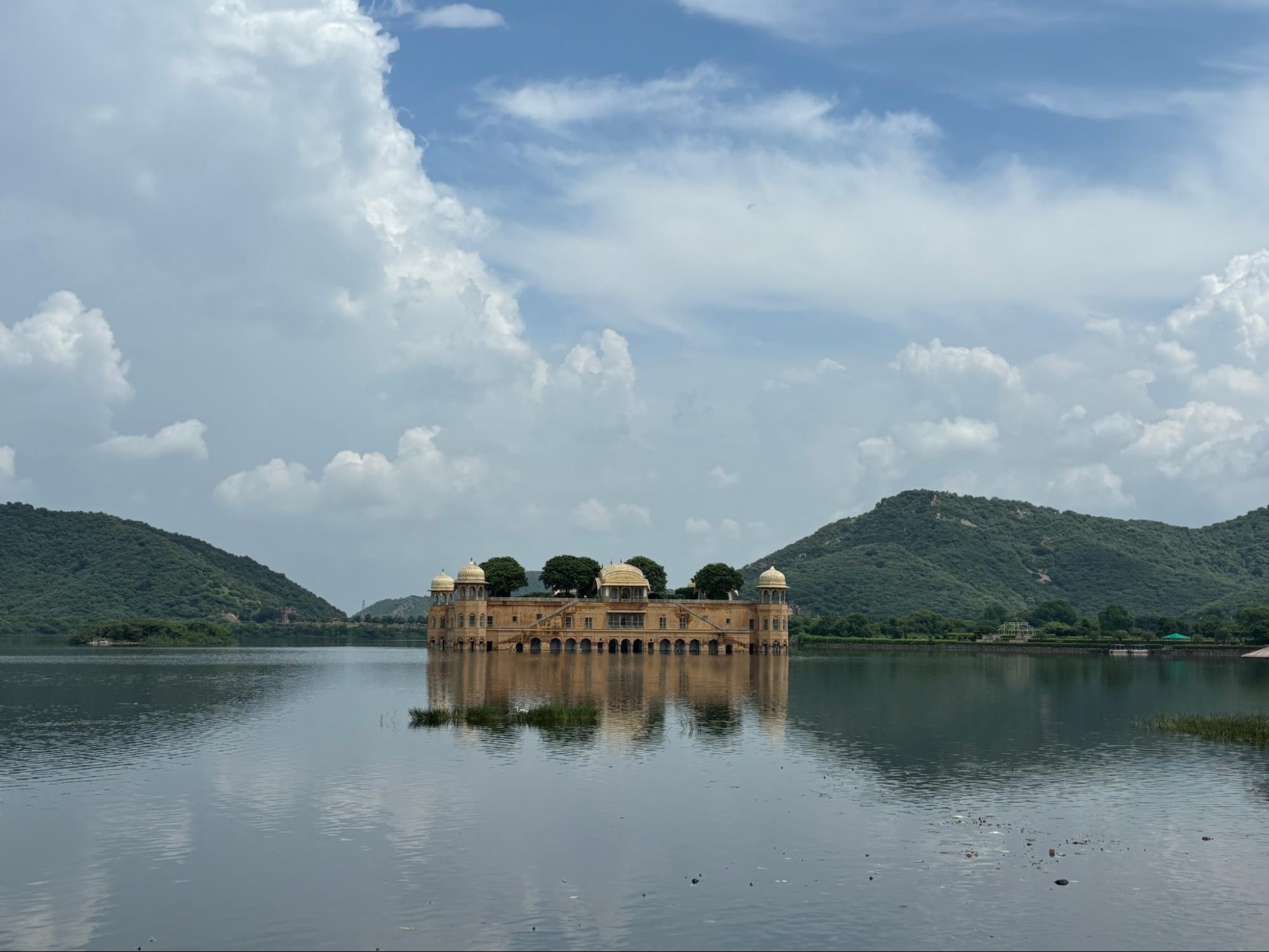 Jal Mahal at the center of Man Sagar Lake