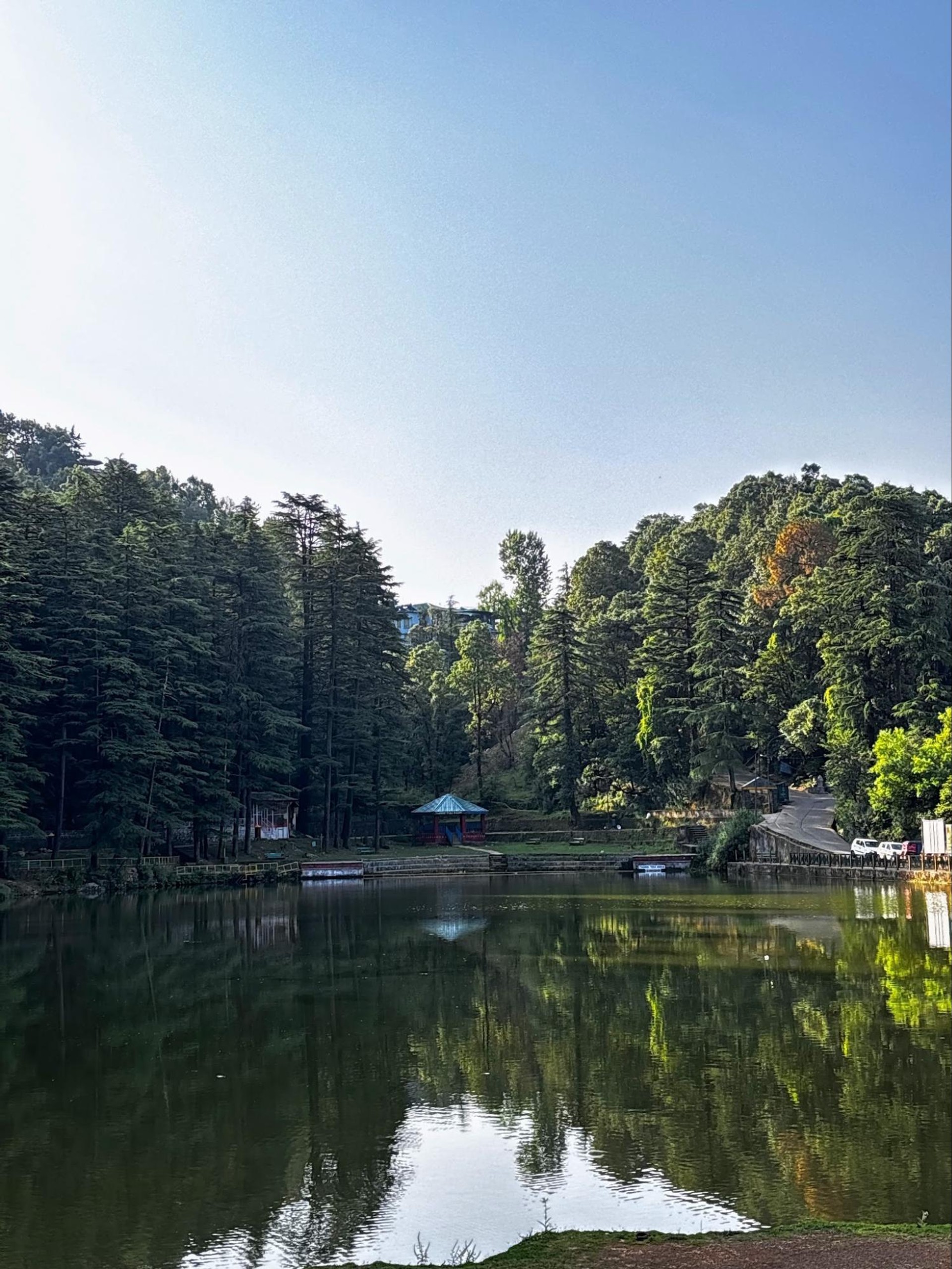 McLeod Ganj lake