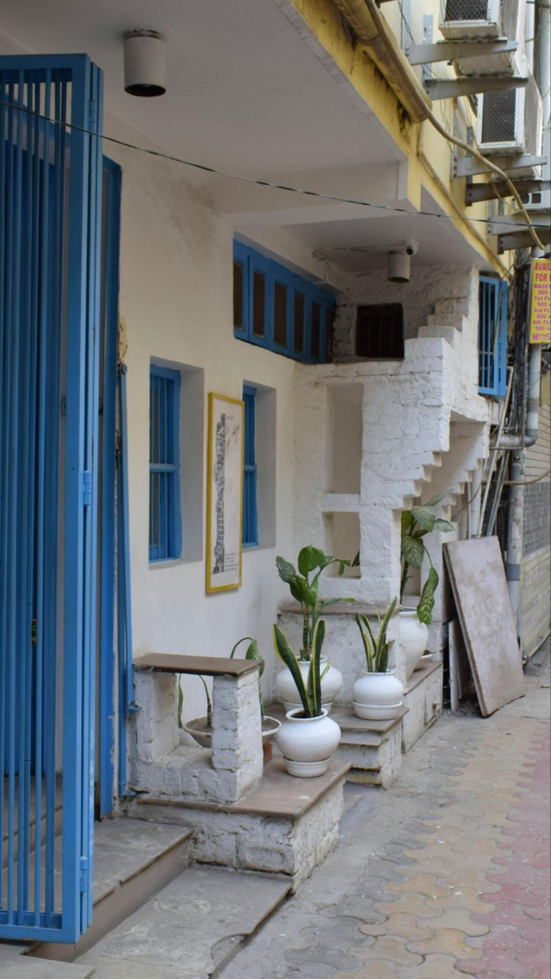 Hauz Khas lane