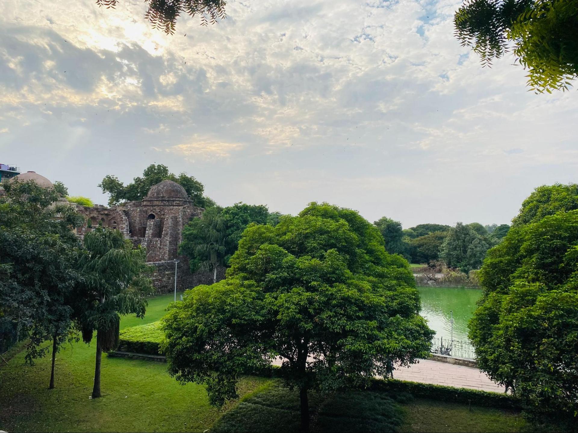Hauz Khas Fort with lake