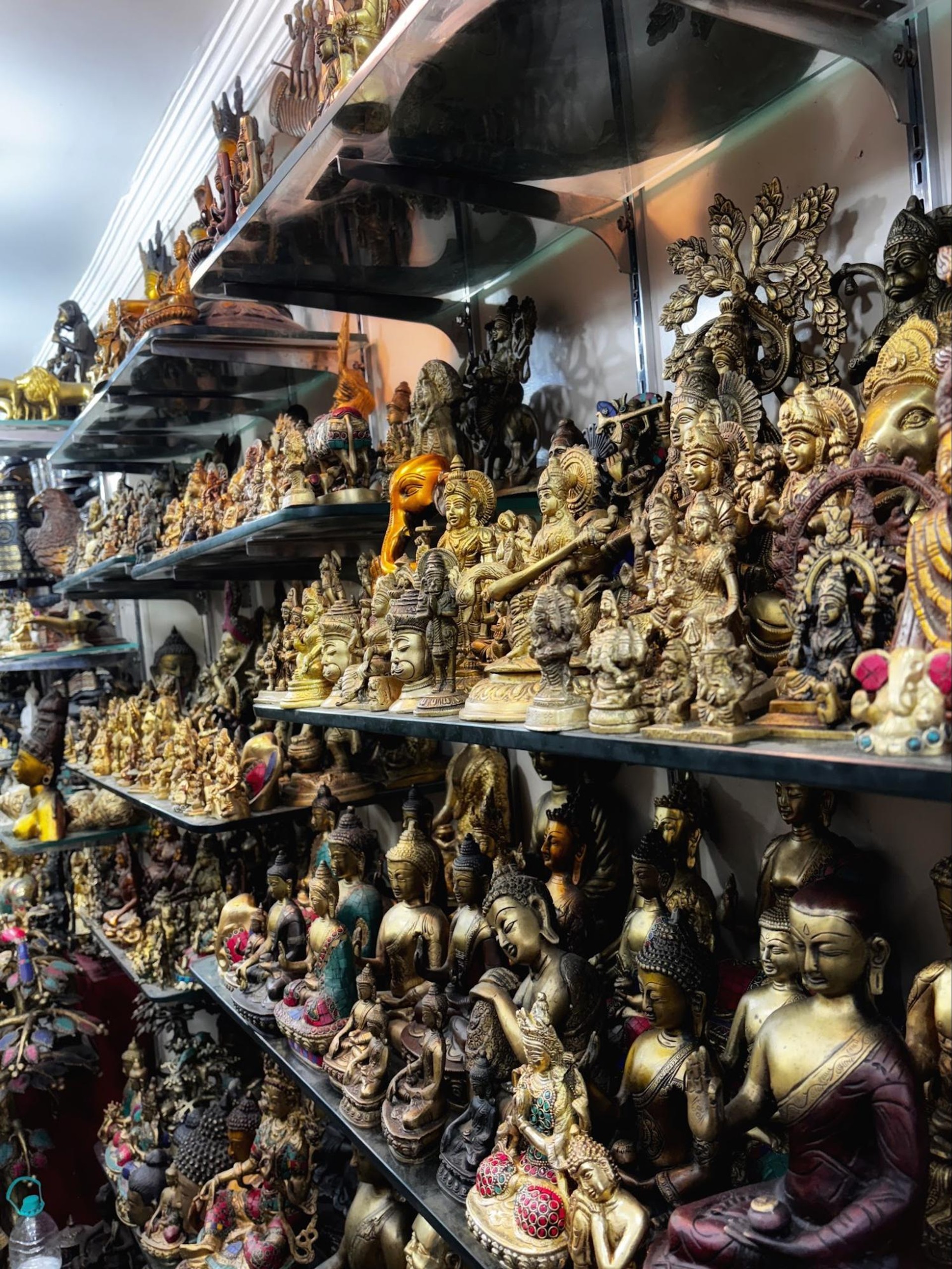 McLeod Ganj souvenir store