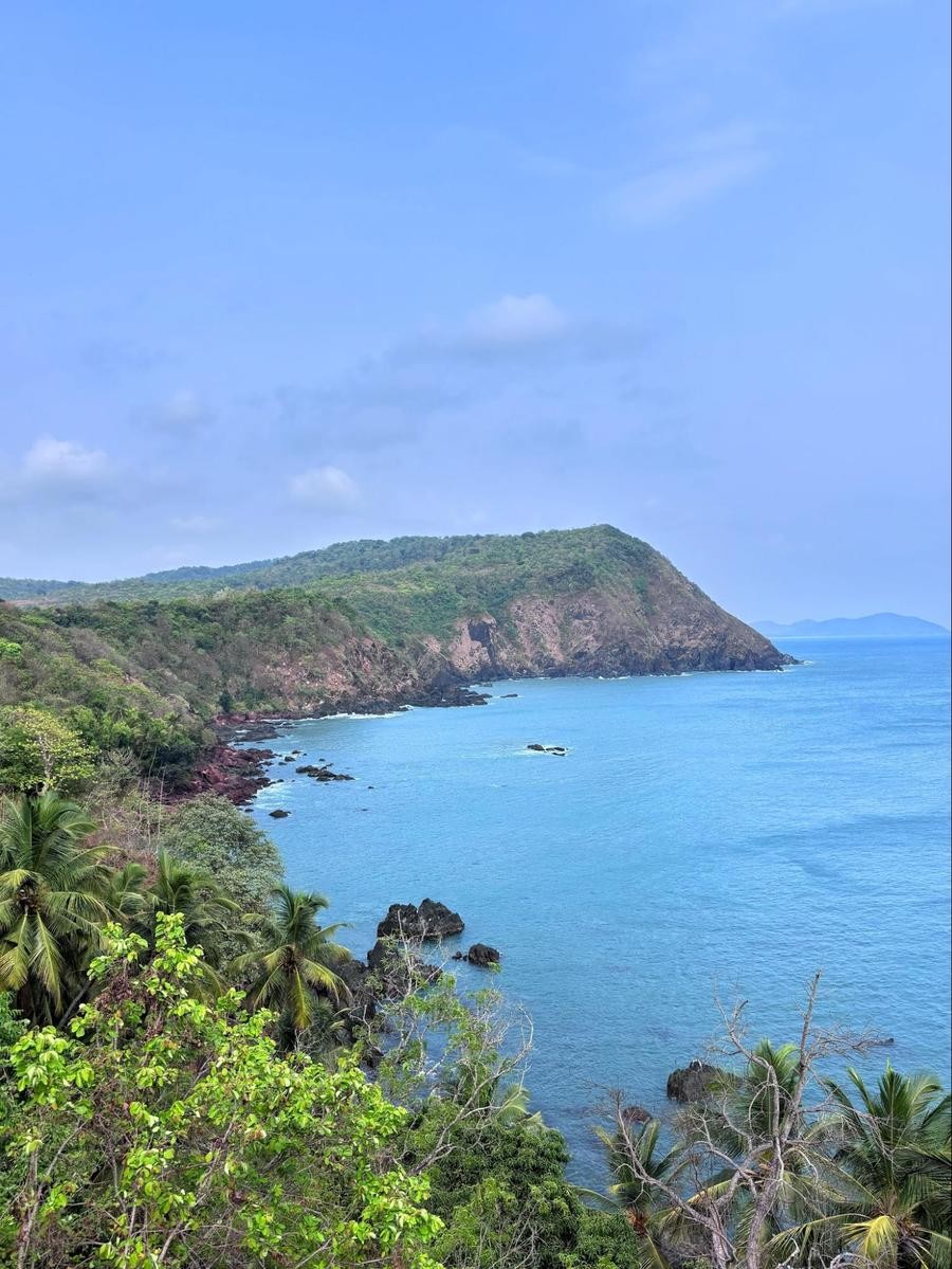 Views of Arabian Sea from Cabo de Rama Fort