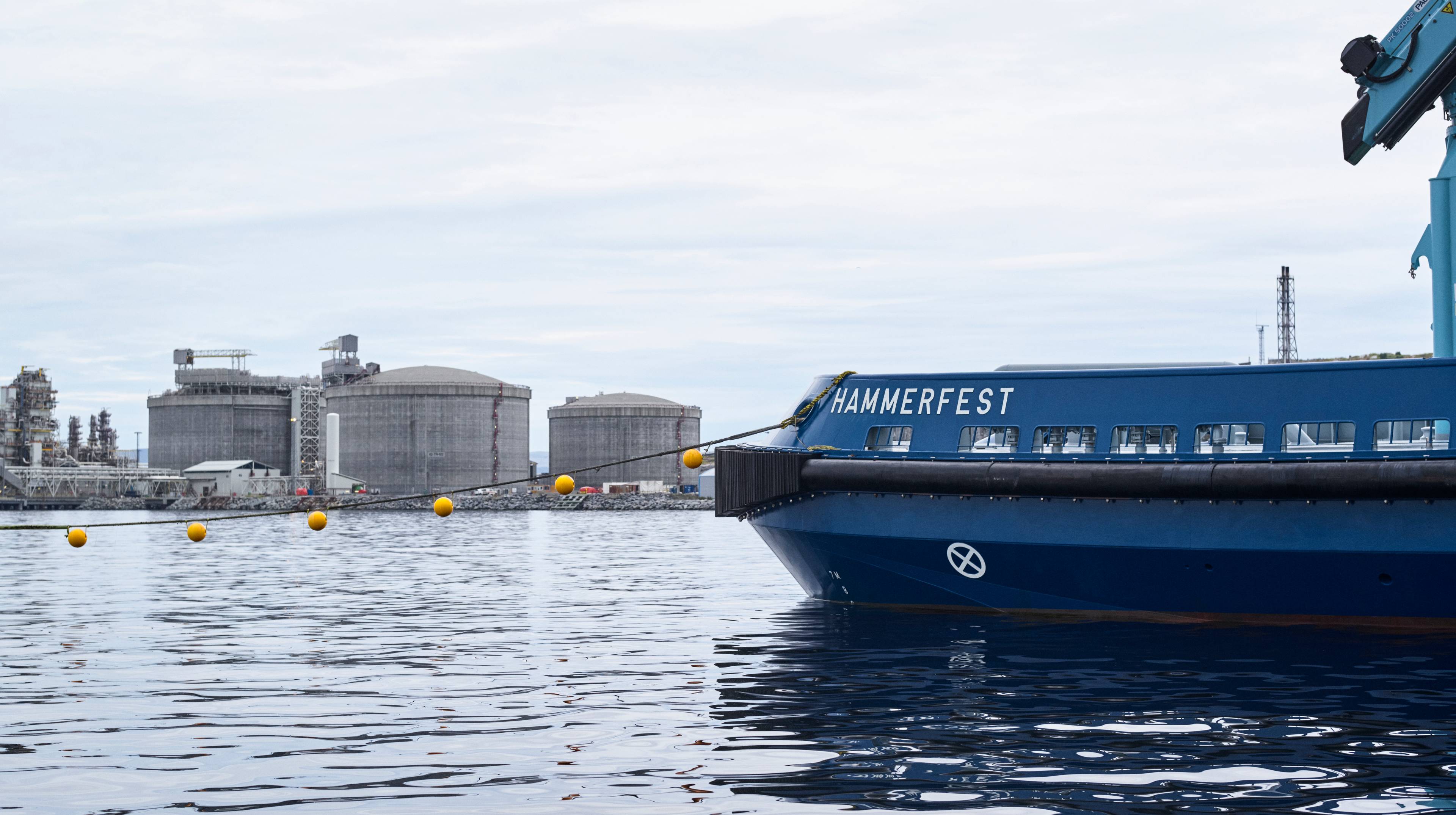 Hammerfest LNG sett fra sjøen