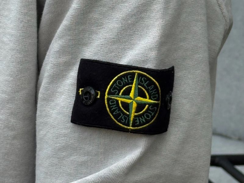 Stone Island Sizing Guide: How to Get the Right Fit
