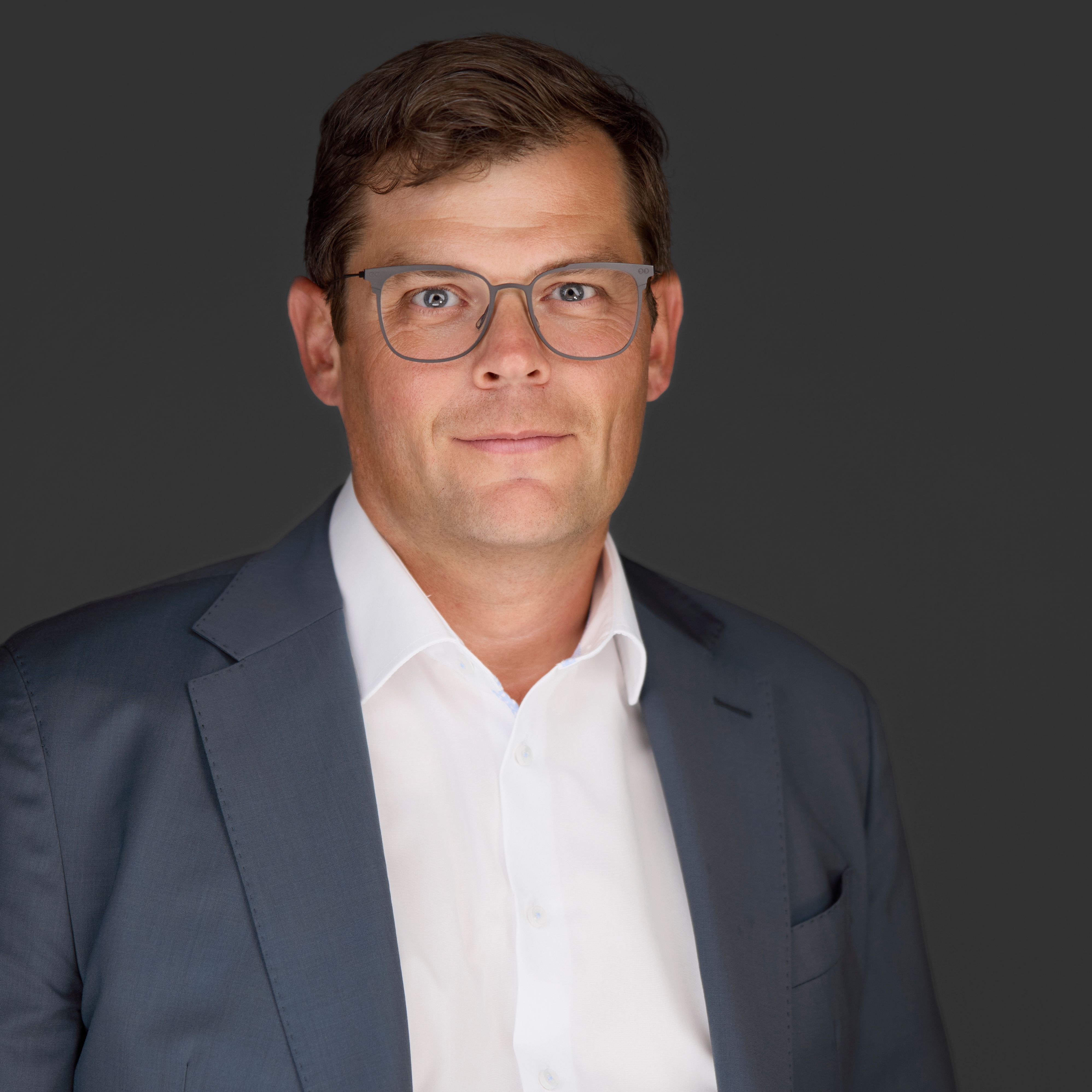 Fred Steiner, Geschäftsführer