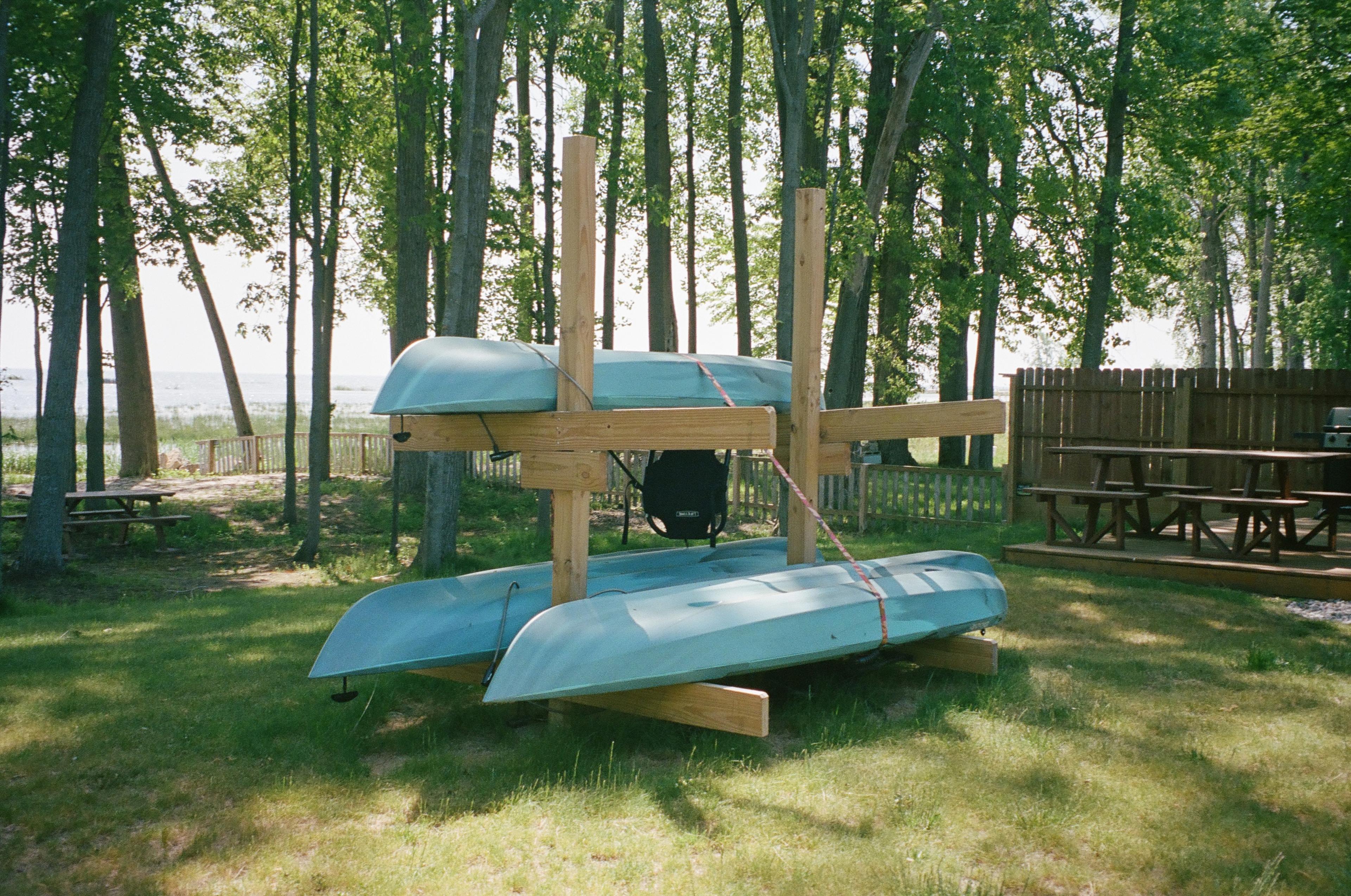 Rental kayaks on the lawn outside one of Jeff's cabins. 