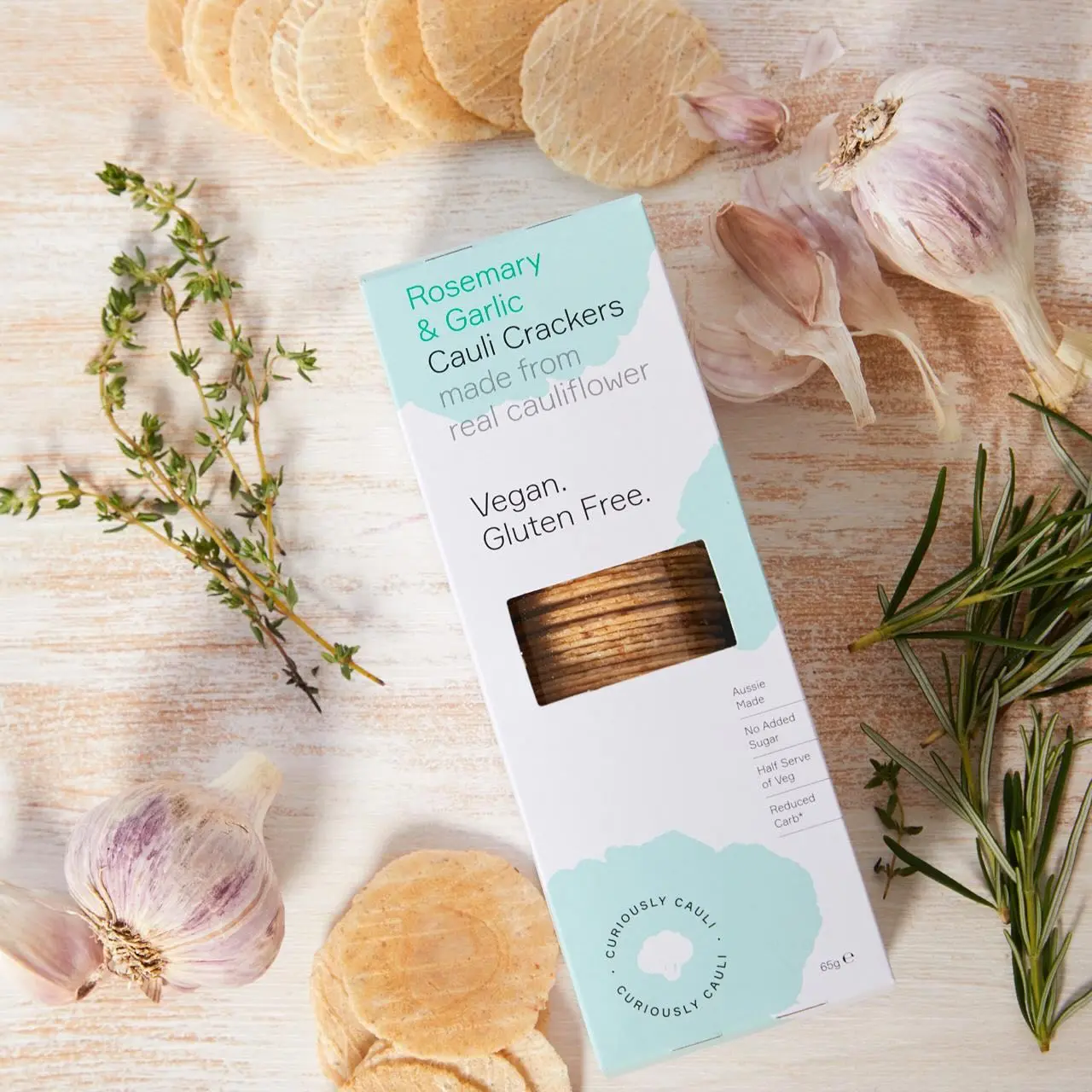 Curiously Cauli Garlic & Rosemary Crackers