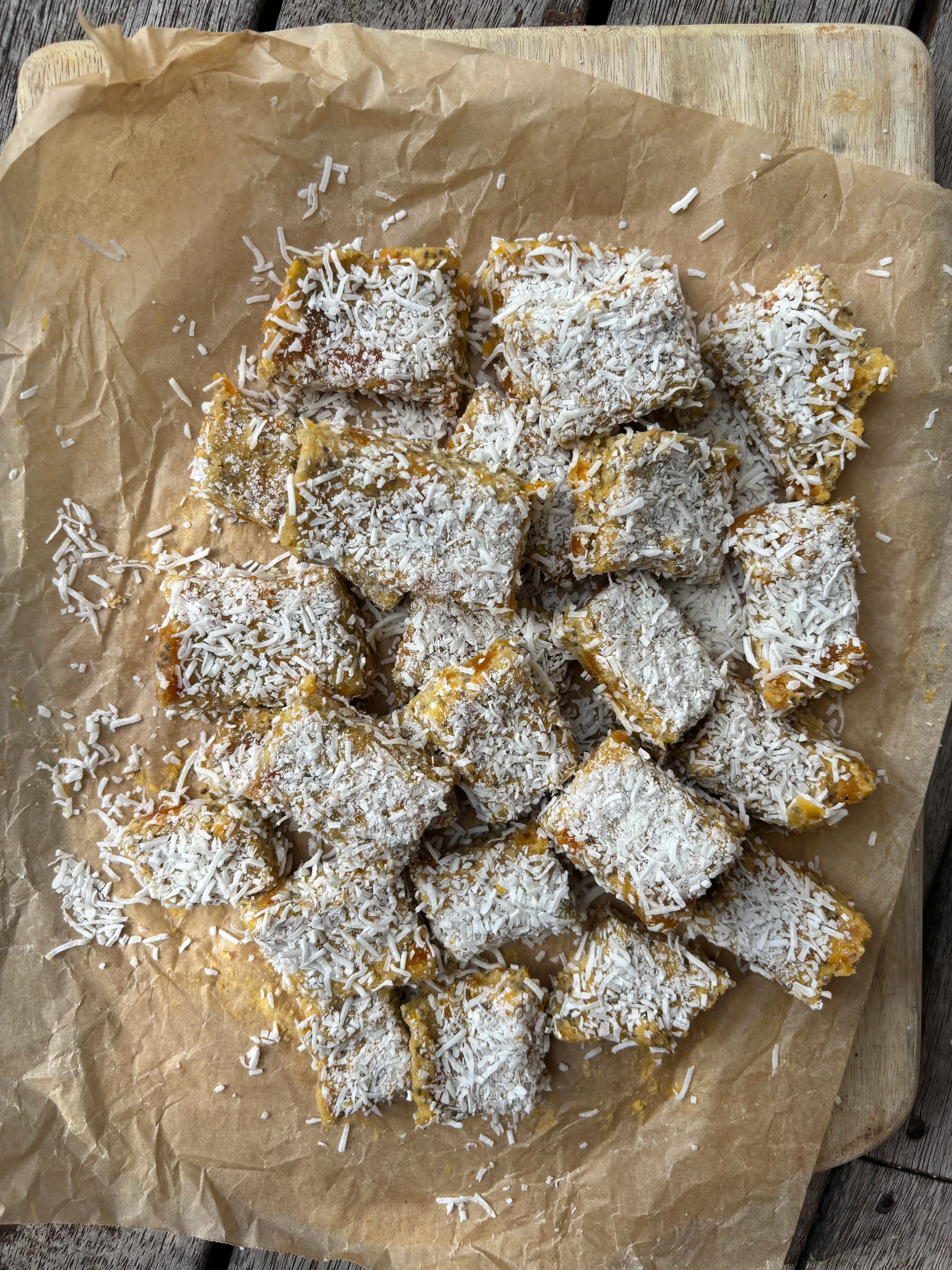 No-Bake Apricot Lemon Bites