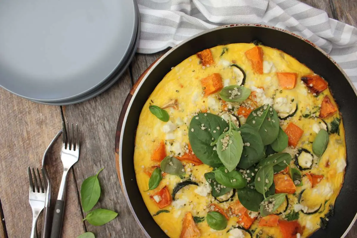 veggie_frittata_dinner_-_lisa_guy.jpg