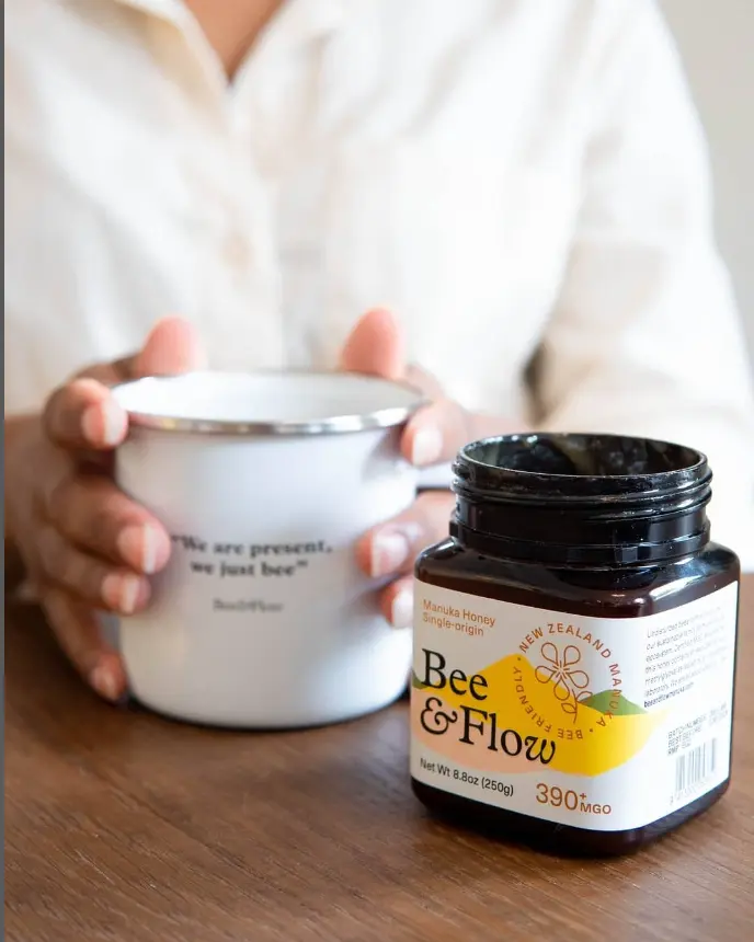 Bee & Flow Manuka Honey