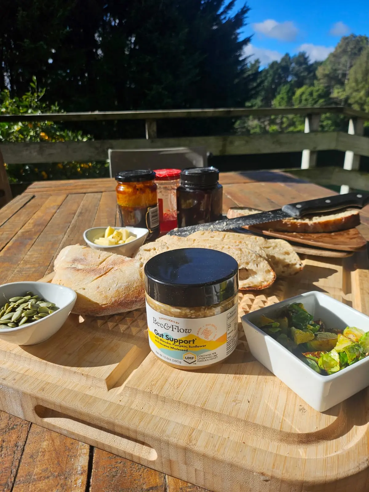 Bee & Flow Gut Support UMF 5+