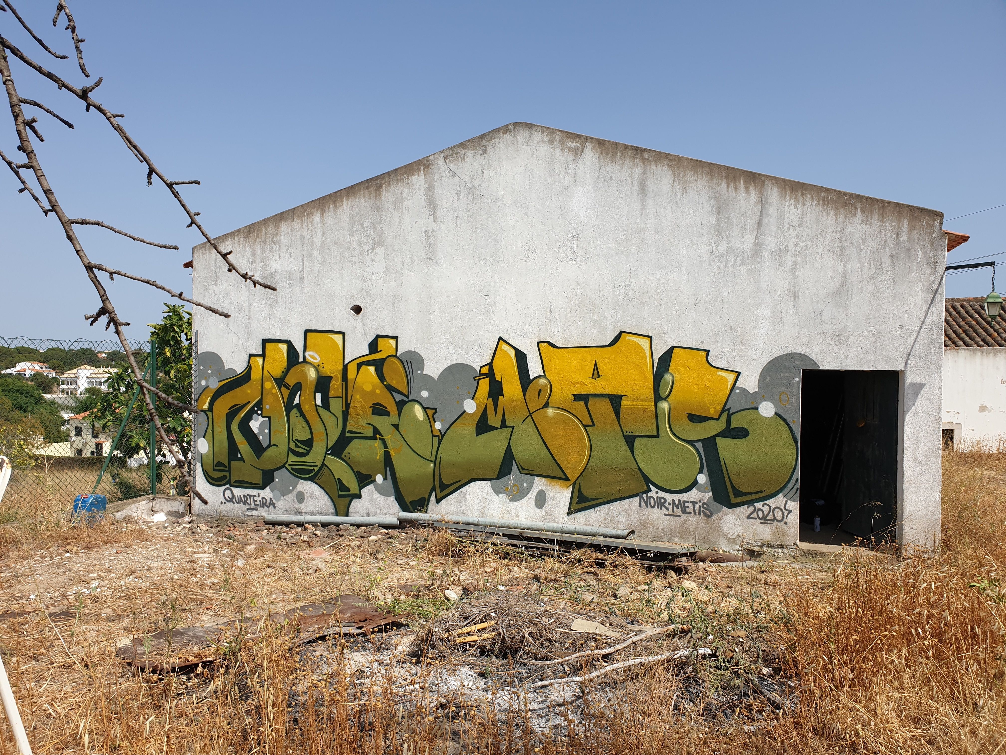 Noir Metis