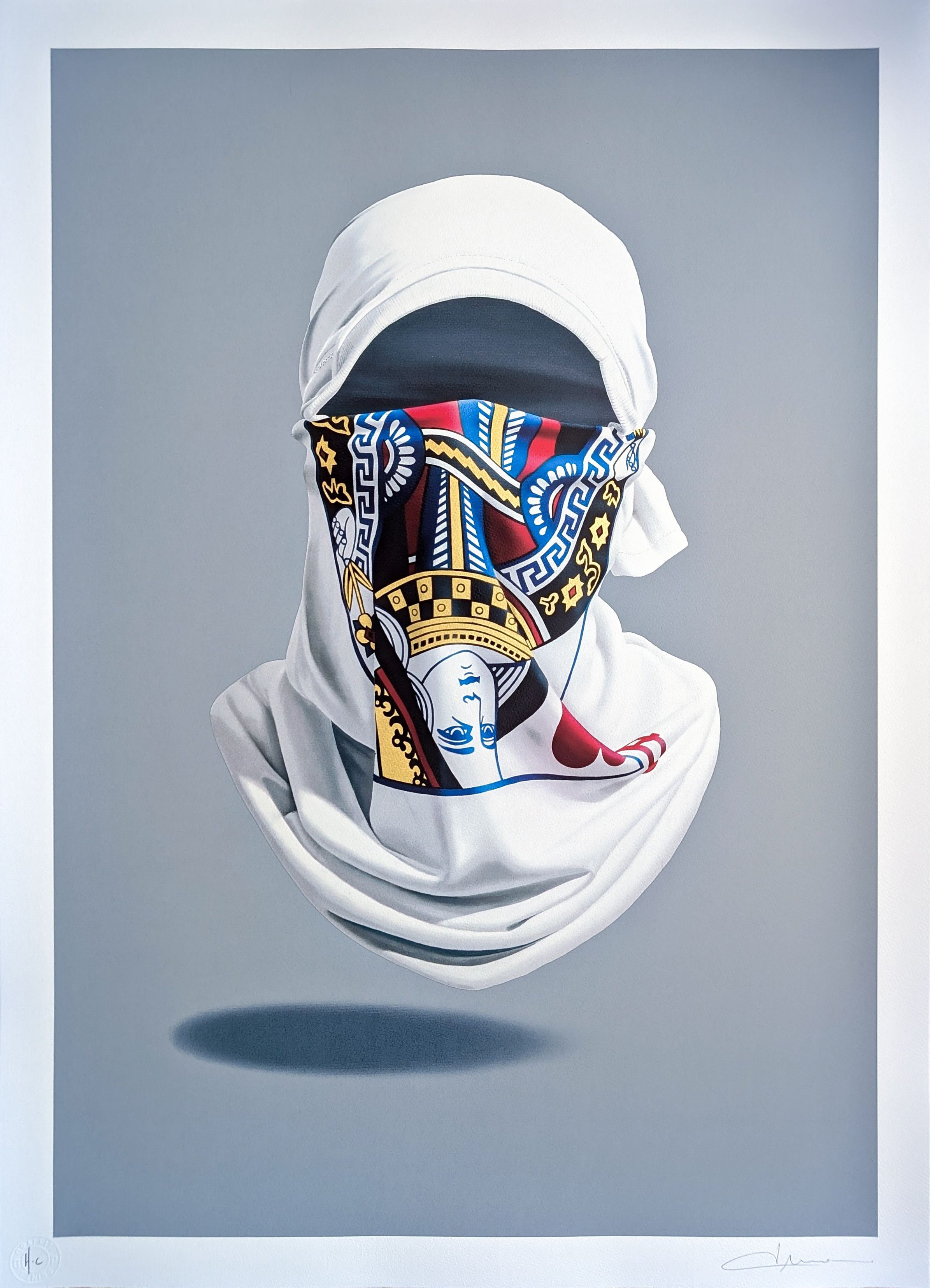 Shirt Mask x Queen of Hearts - Grey BG