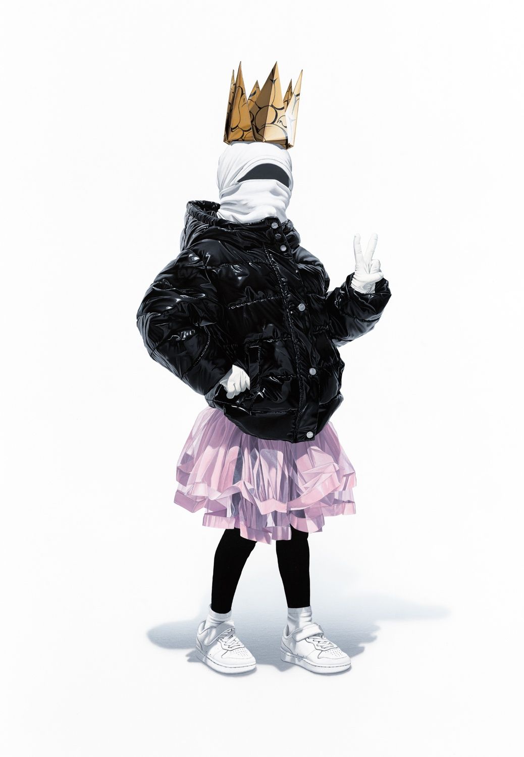 Lia x Golden Paper Crown I