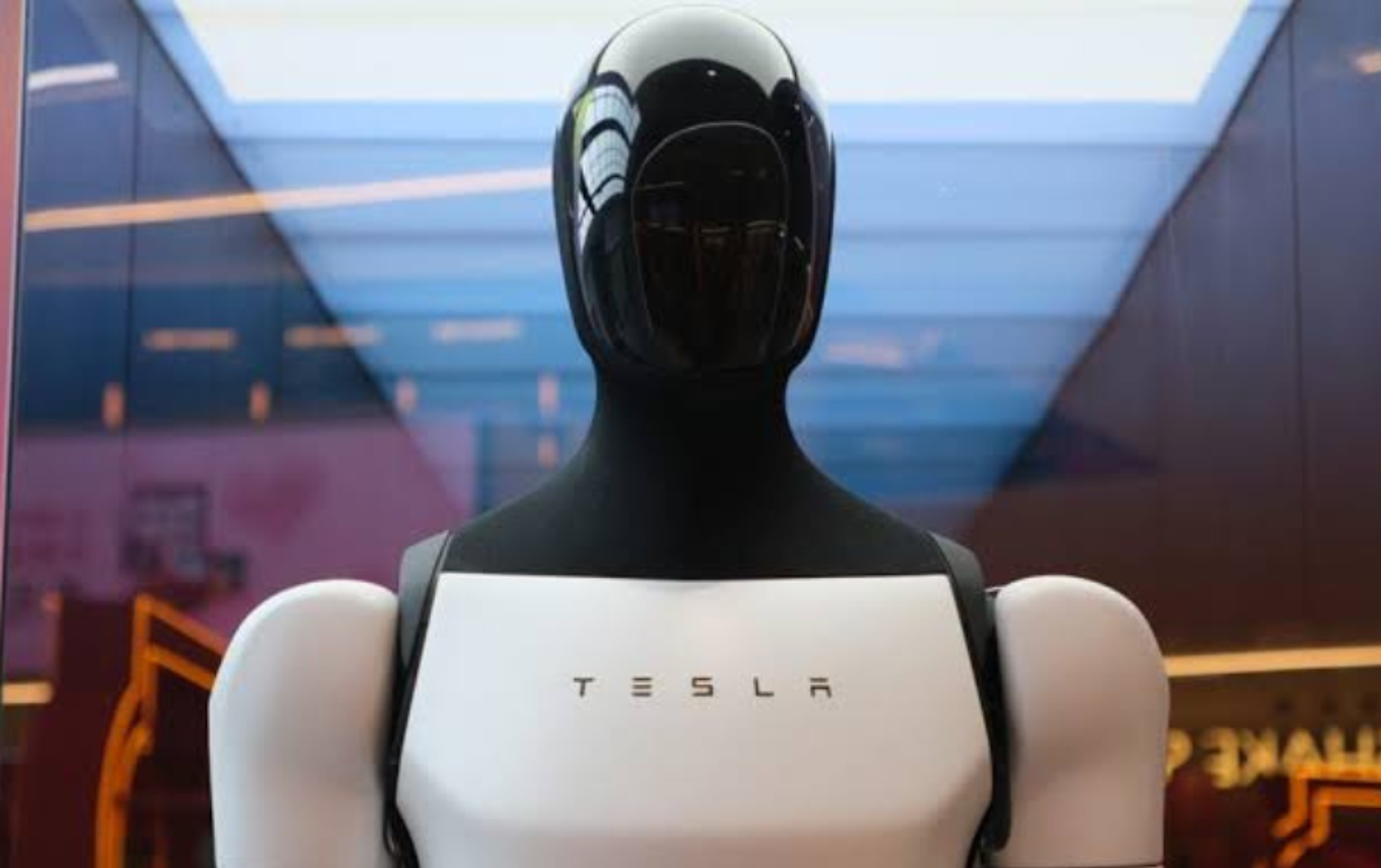 Tesla's Robot Could Be the Biggest Product Ever, But China Won't Make It Easy
