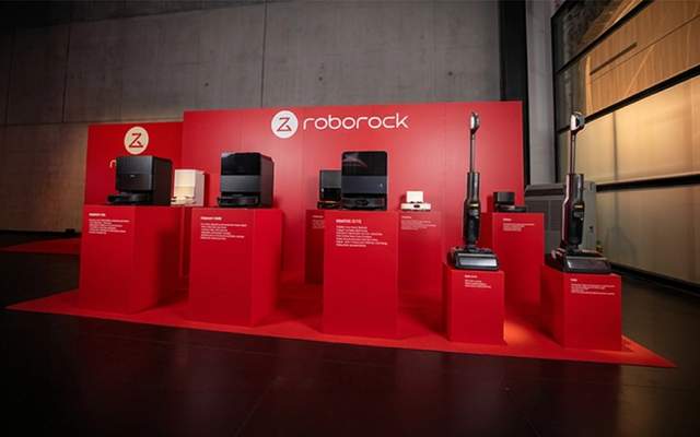 Roborock logo alongside robotic vacuum cleaners