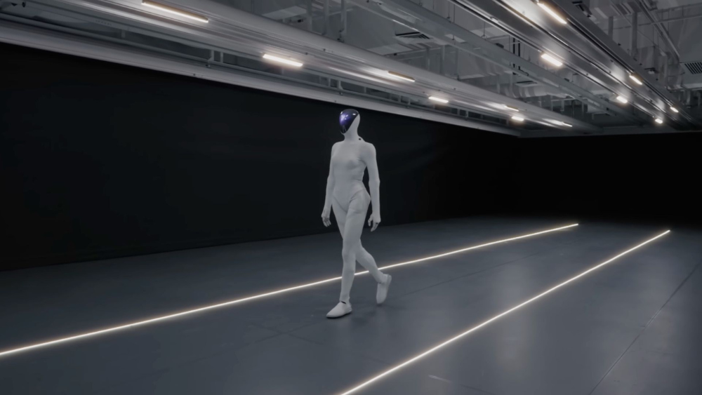 XPENG Plans 1,000 Iron Humanoid Robots Per Month Before 2027 Global Launch