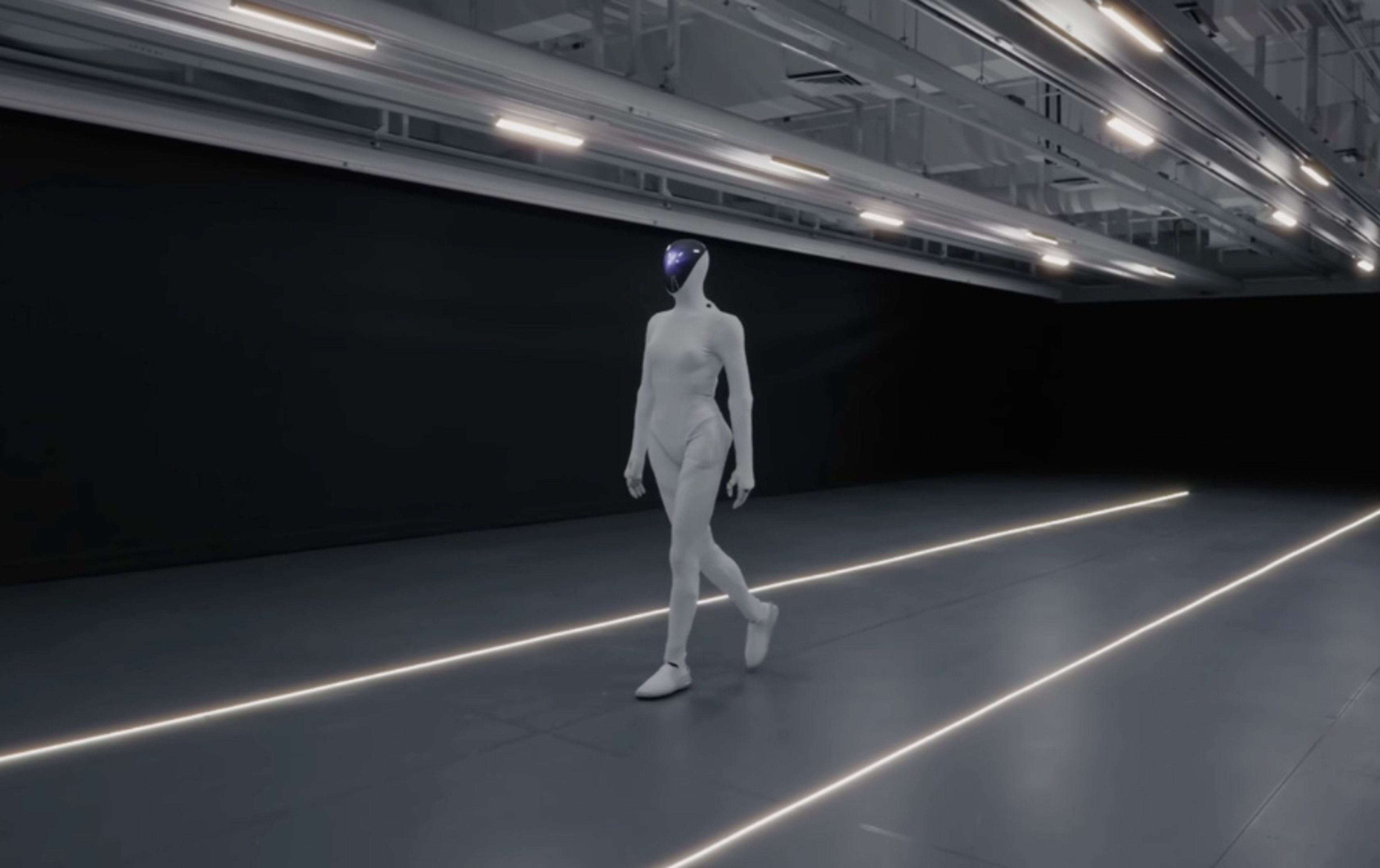 XPENG Plans 1,000 Iron Humanoid Robots Per Month Before 2027 Global Launch
