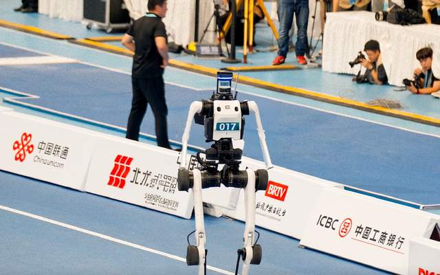 Robots Compete in Football, Boxing and Track Events