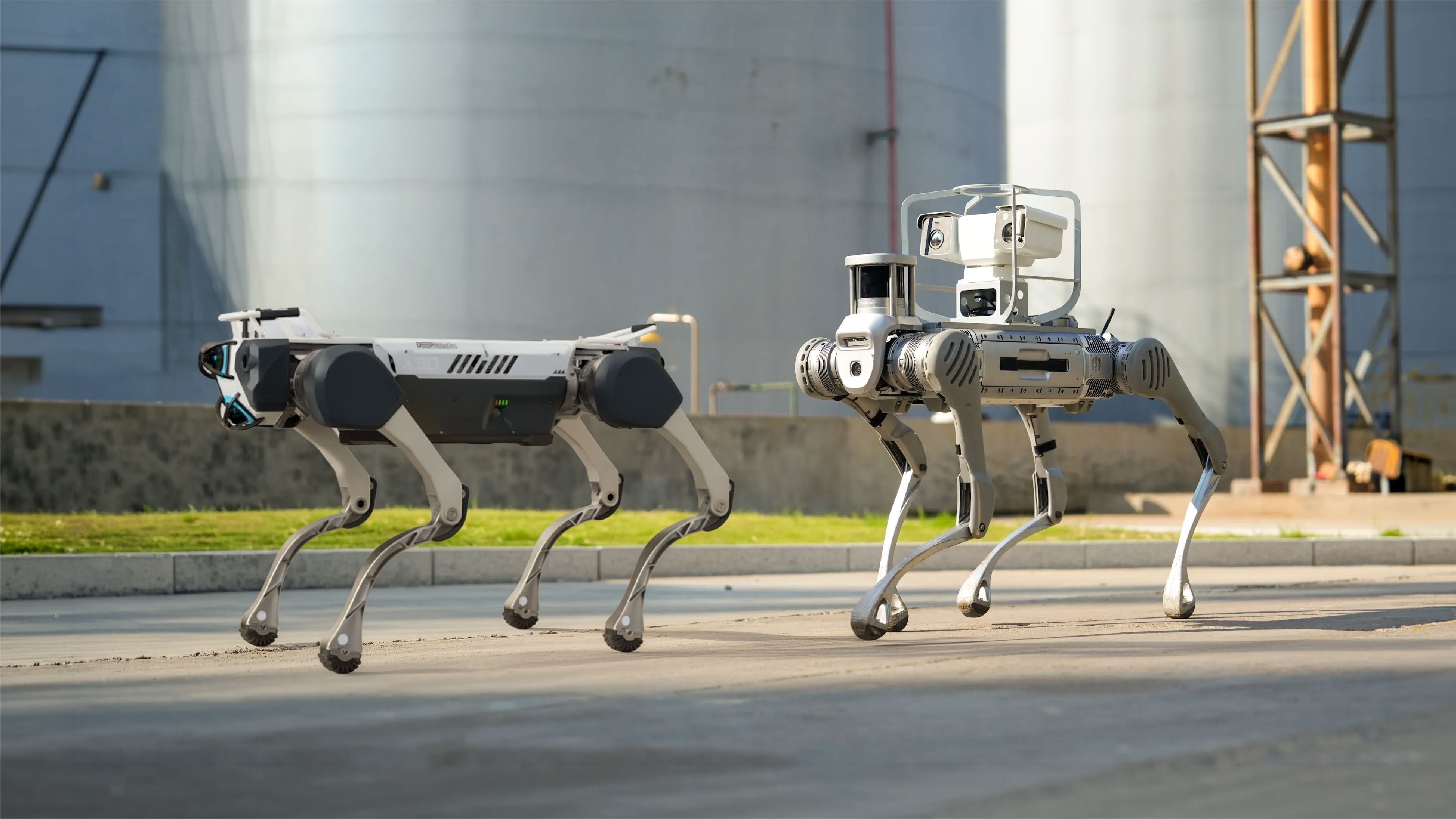 deeprobotics-x30-pro-vs-unitree-b2