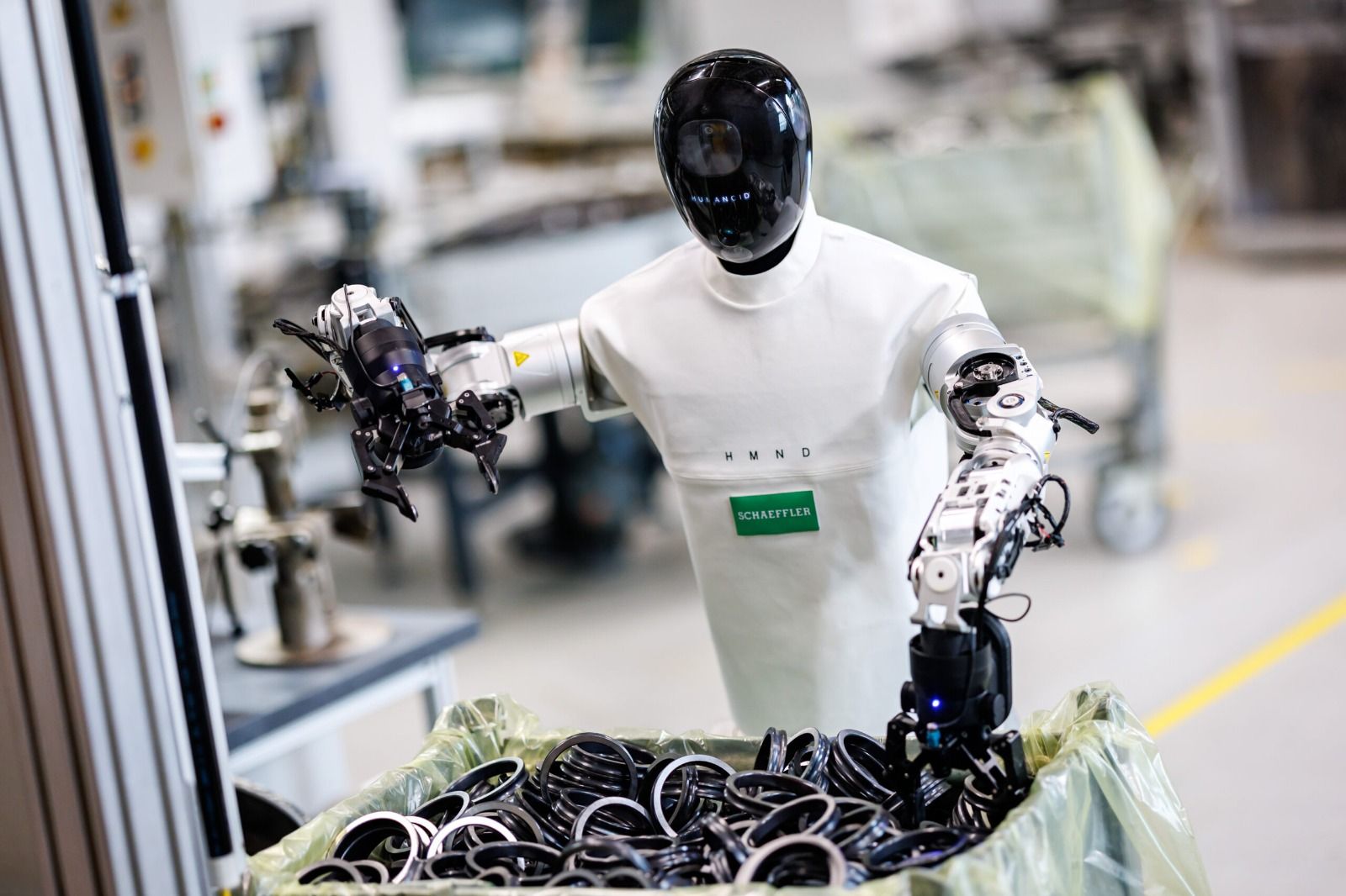 Photo: Humanoid
