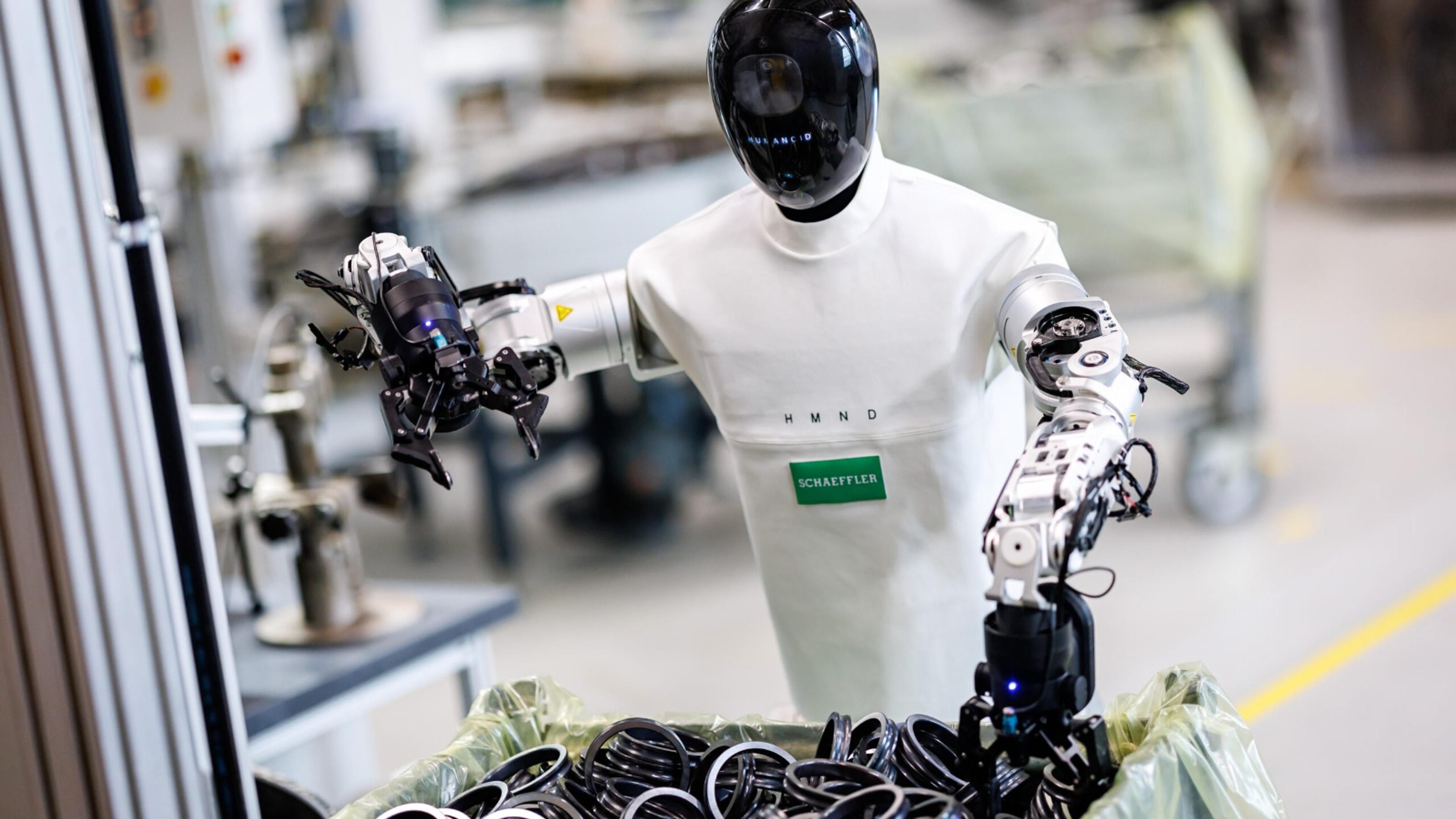 Photo: Humanoid