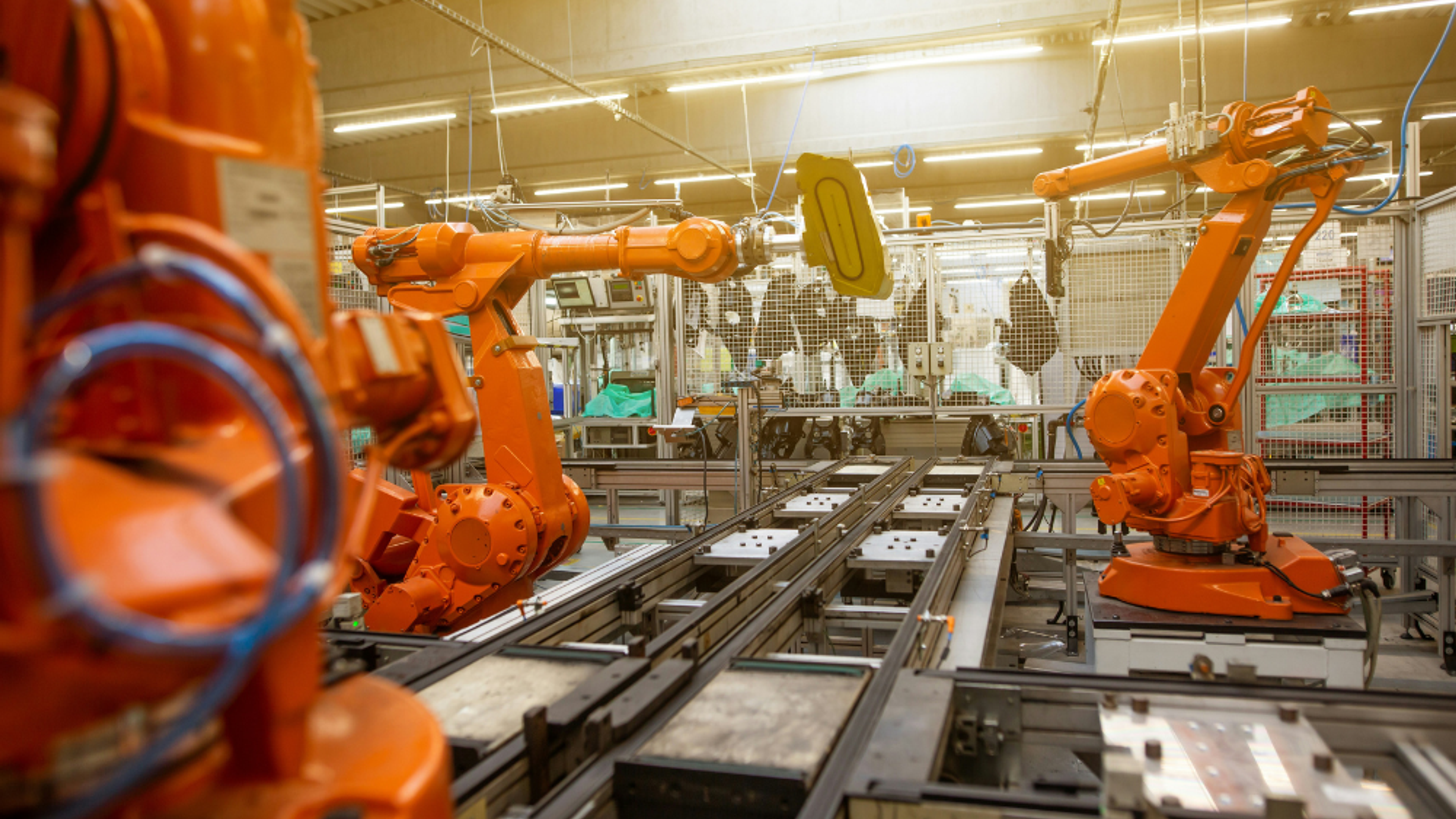 General Motors Cuts 1,000 Jobs as Robots Join Detroit Plant