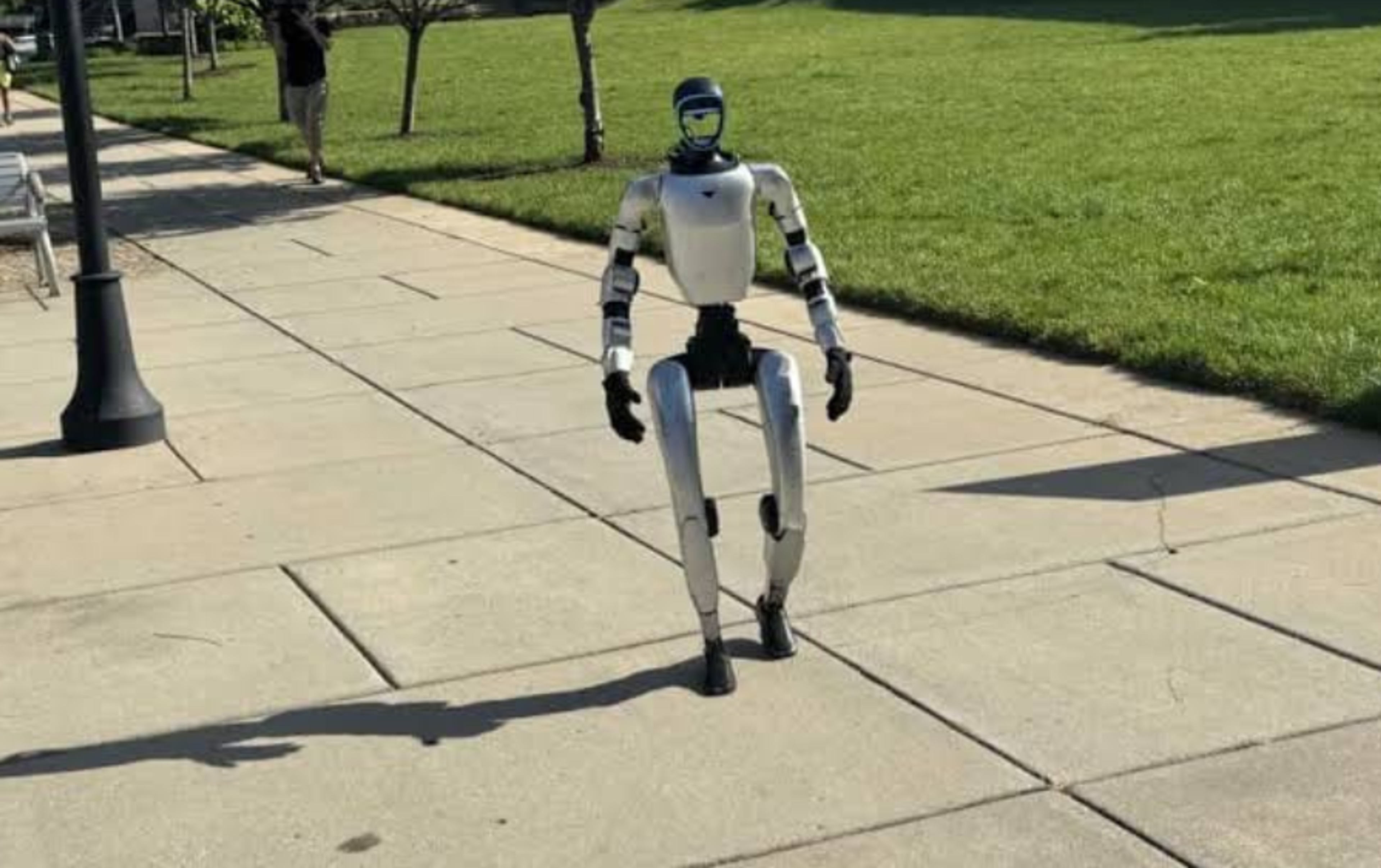 North Carolina Sheriff Unveils Humanoid Robot for Police Operations