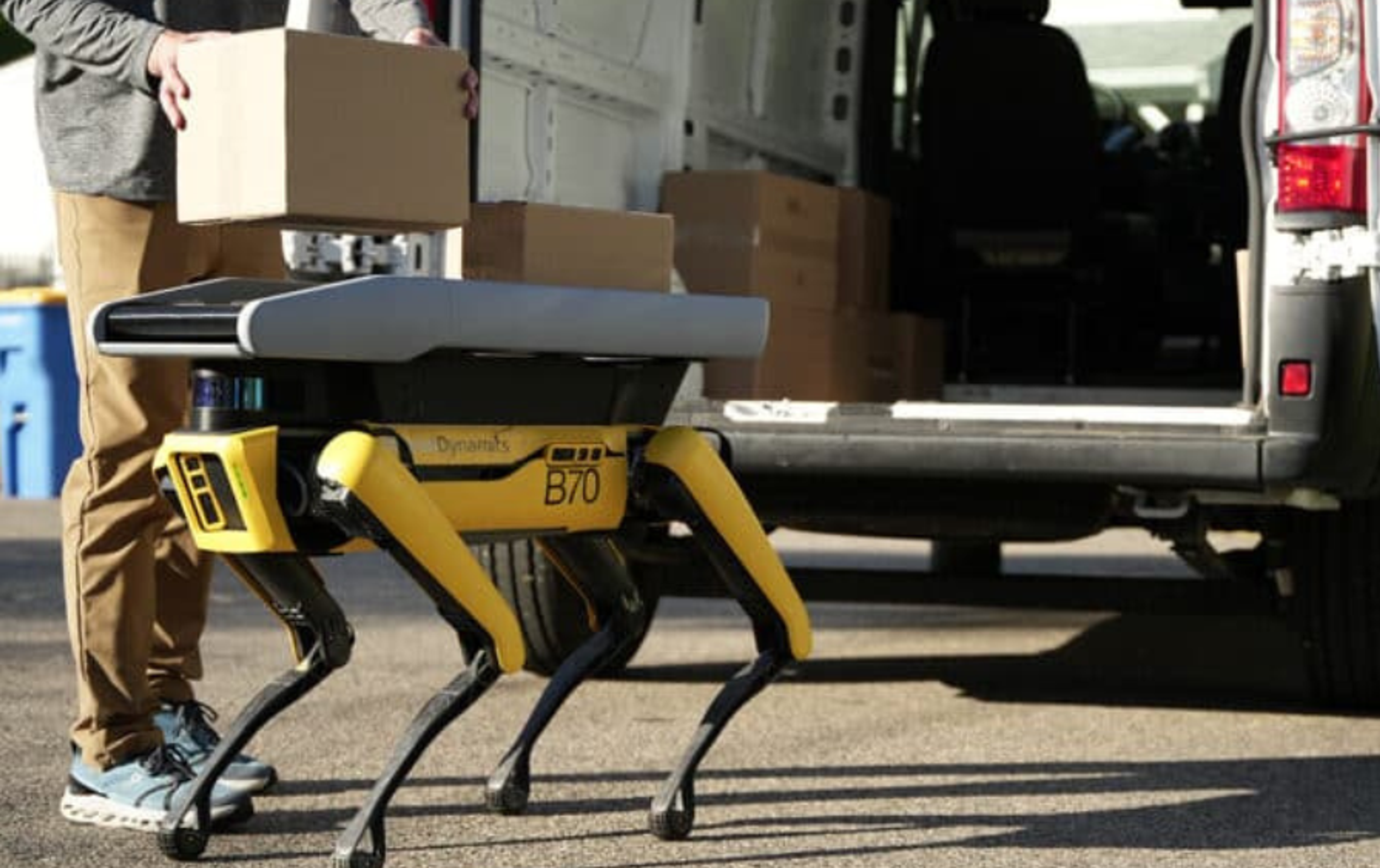 Boston Dynamics Tests Spot Robot for Package Deliveries
