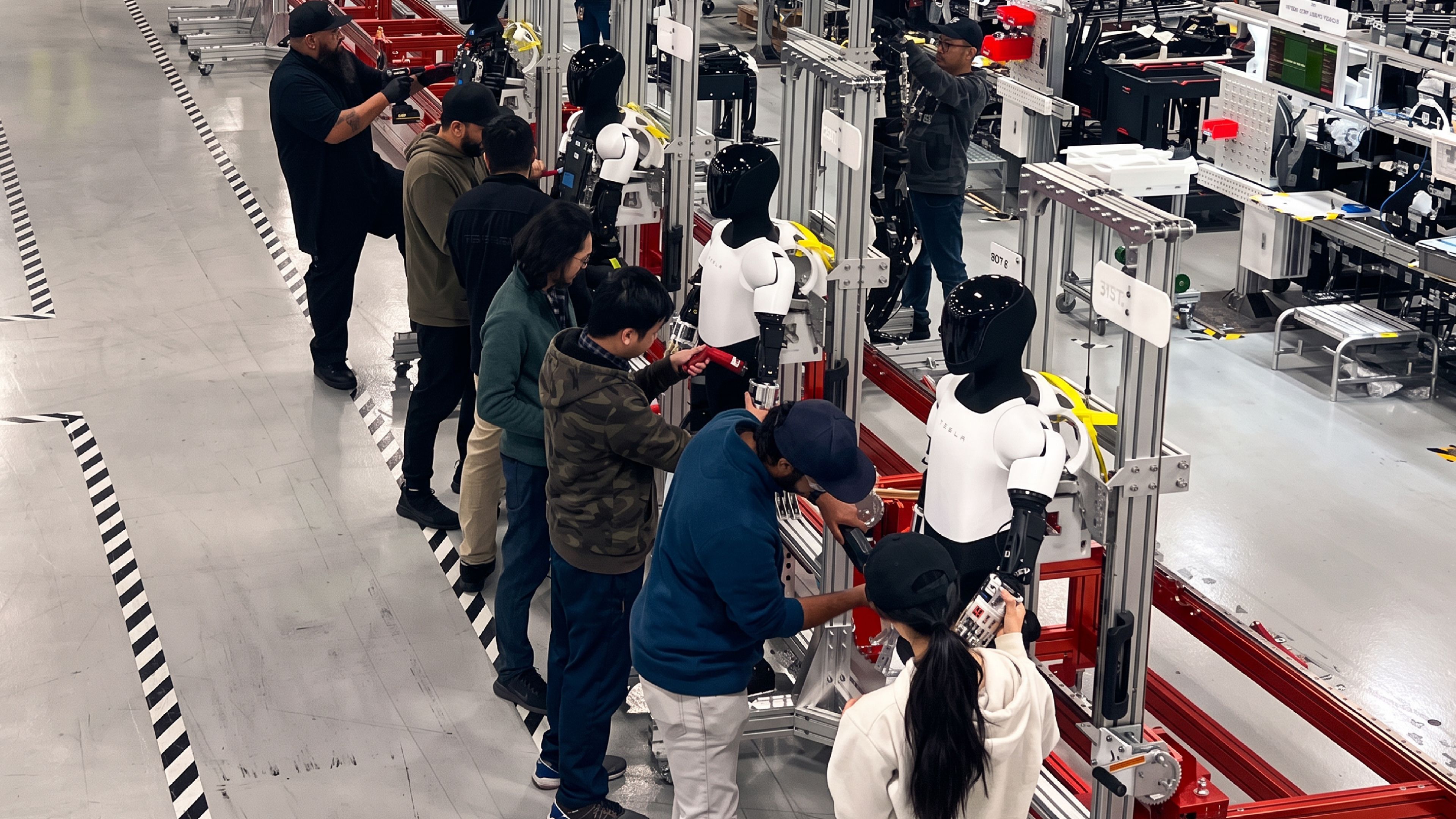 Tesla Starts Optimus Production, Targets First Commercial Deliveries in 2027