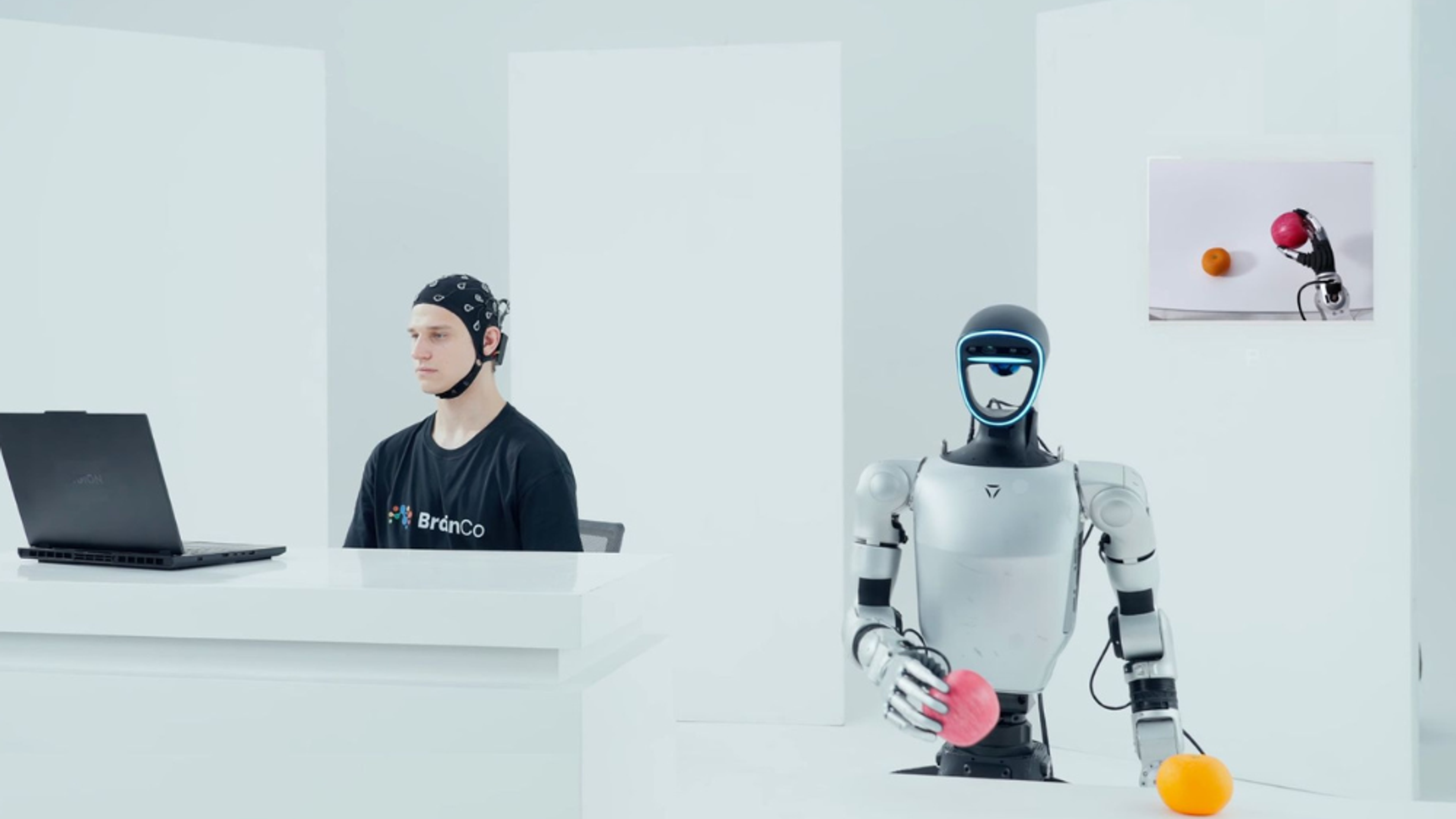 BrainCo Reveals Brain-to-Robot AI Platform at WAIC 2026