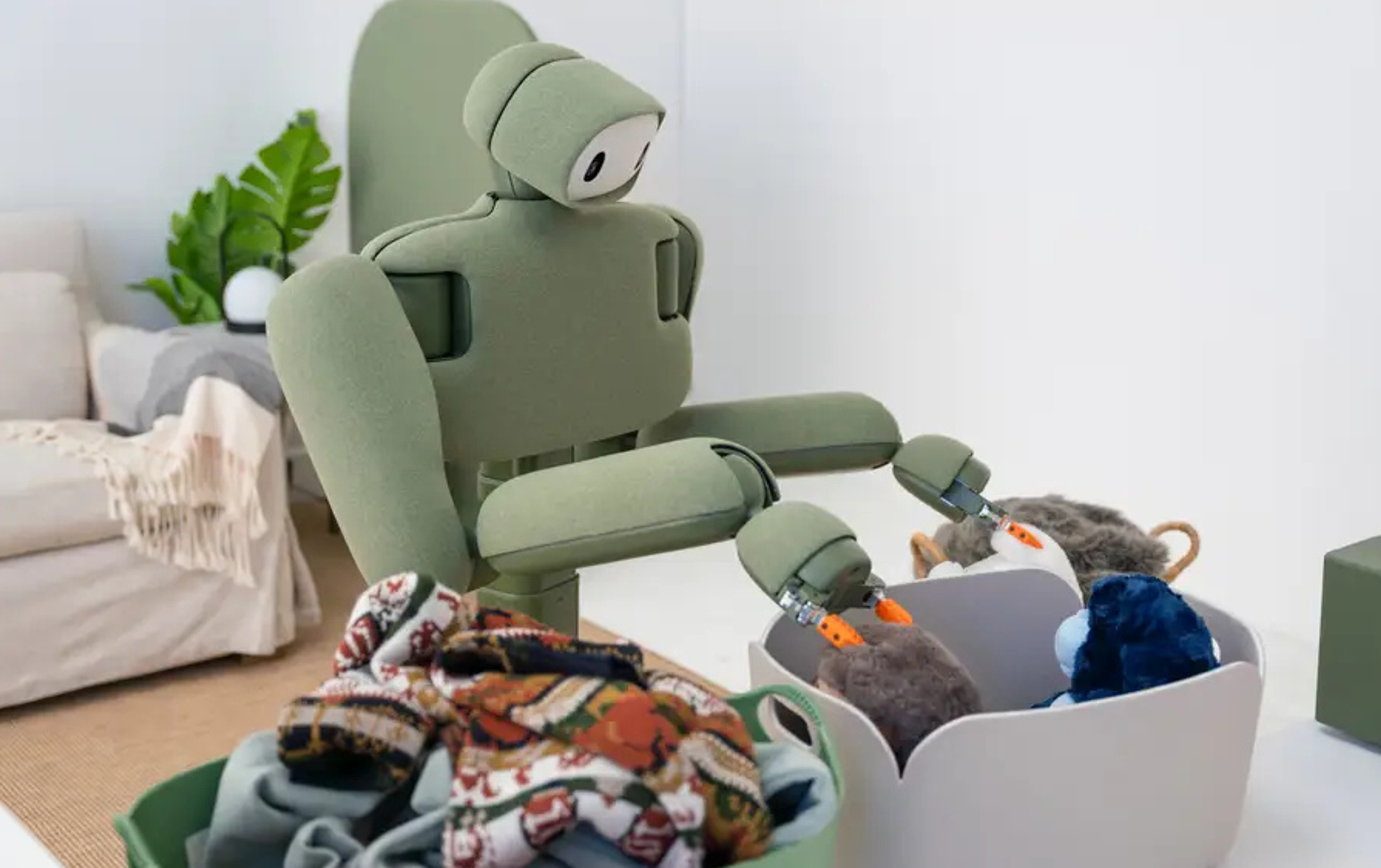 Weave Robotics Unveils Isaac 1 Home Robot for Household Chores