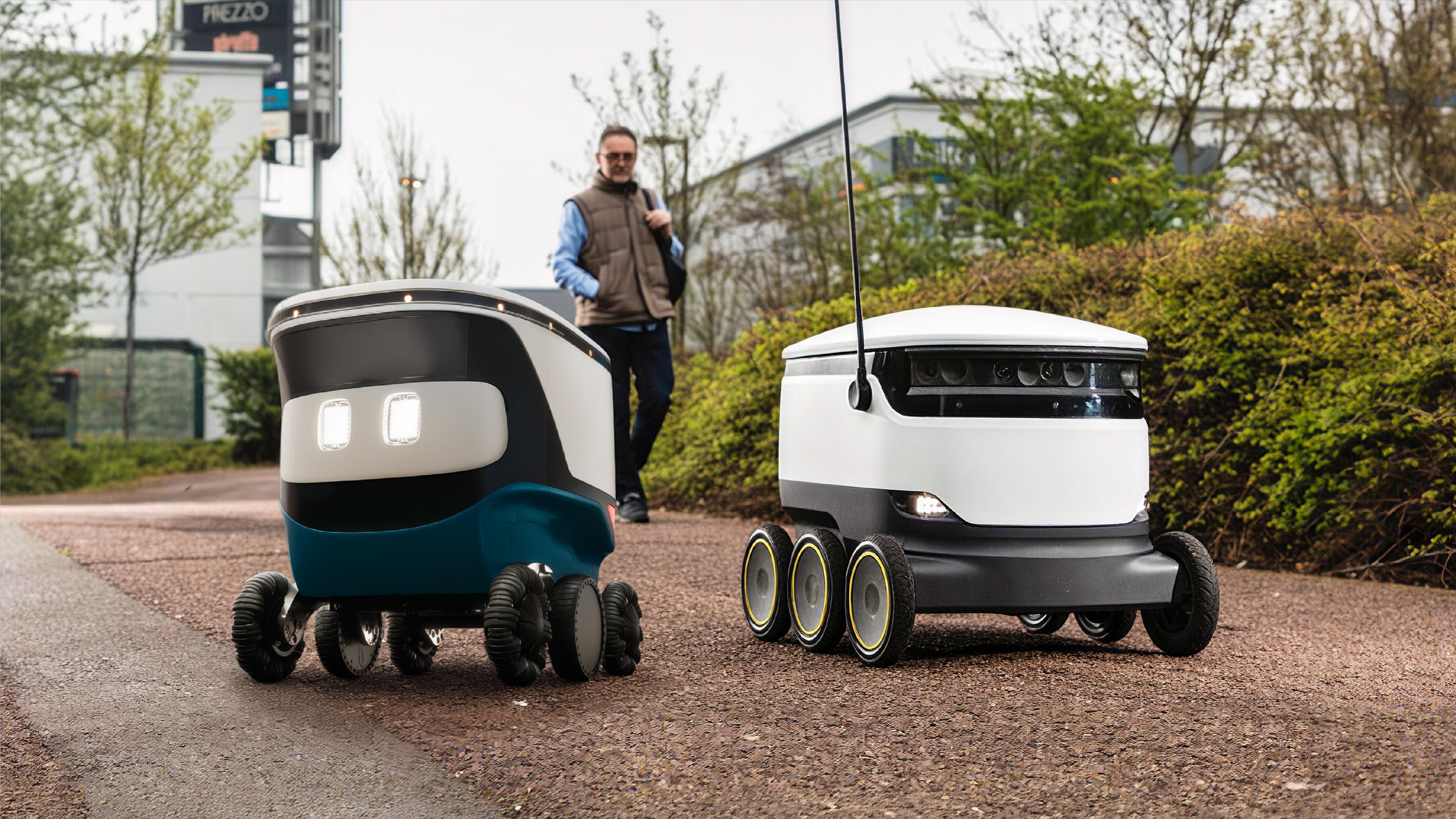 starship-delivery-robot-vs-cartken-courier