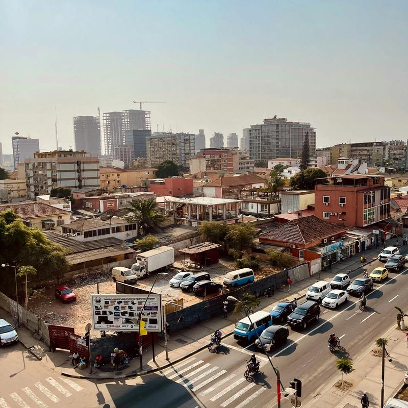 Luanda street scene i Angola