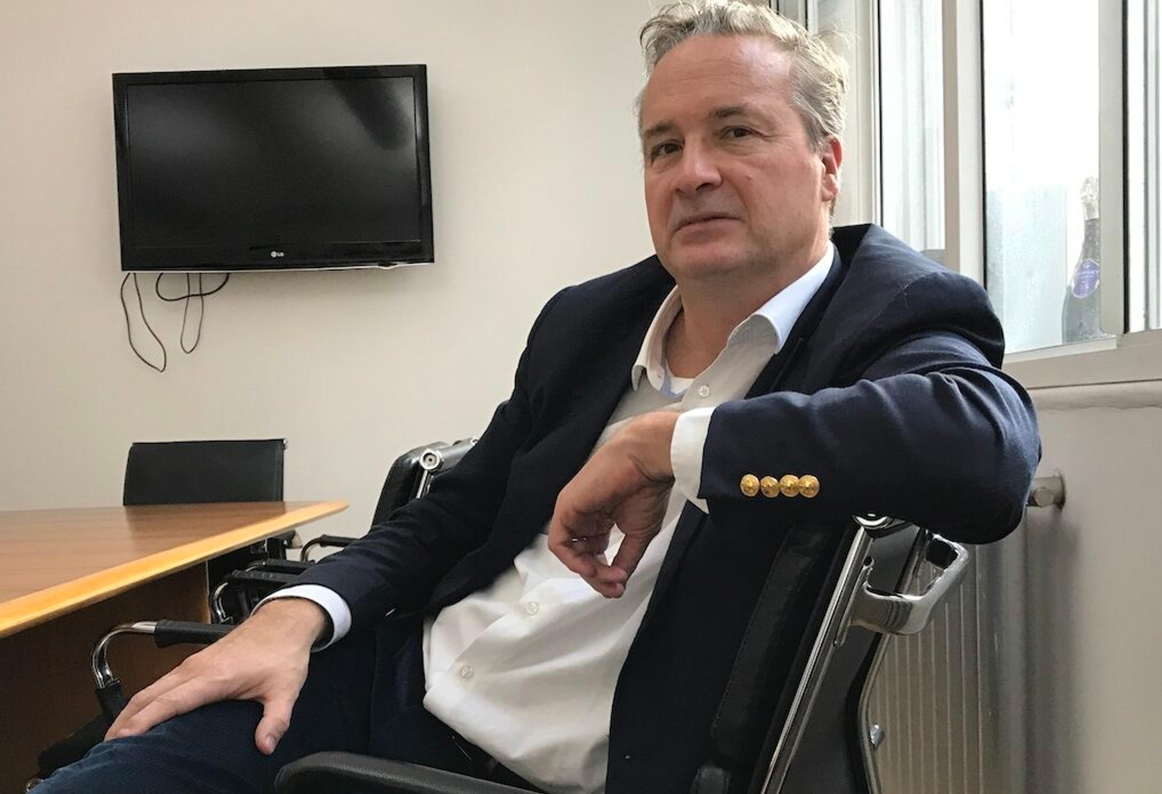 Louis-Fabrice celebrated at classy Louis Latour Agencies tasting