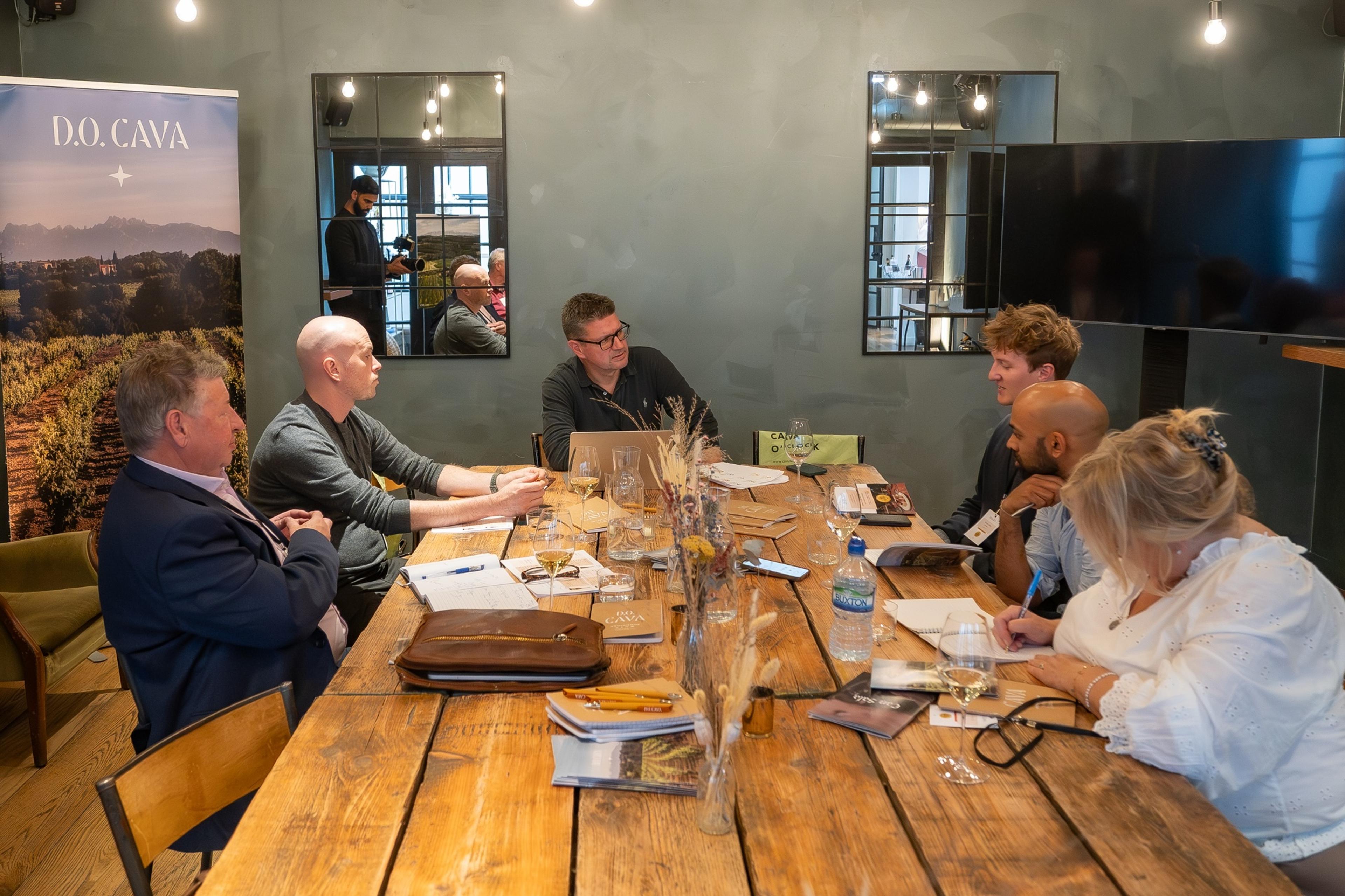 UK buyers on exciting potential of Cava de Guarda Superior