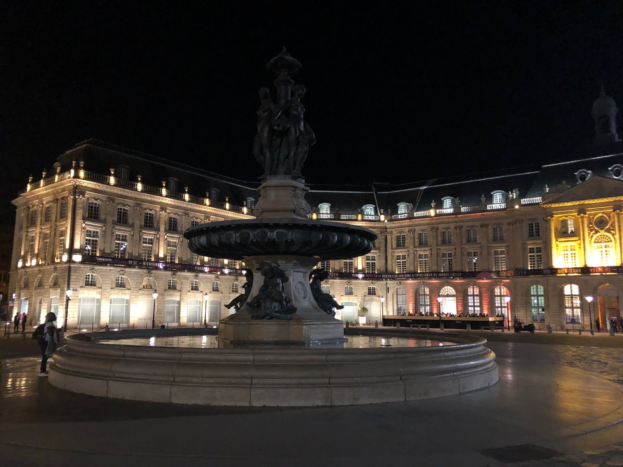 How to explore Bordeaux's La Place system with new Areni podcasts