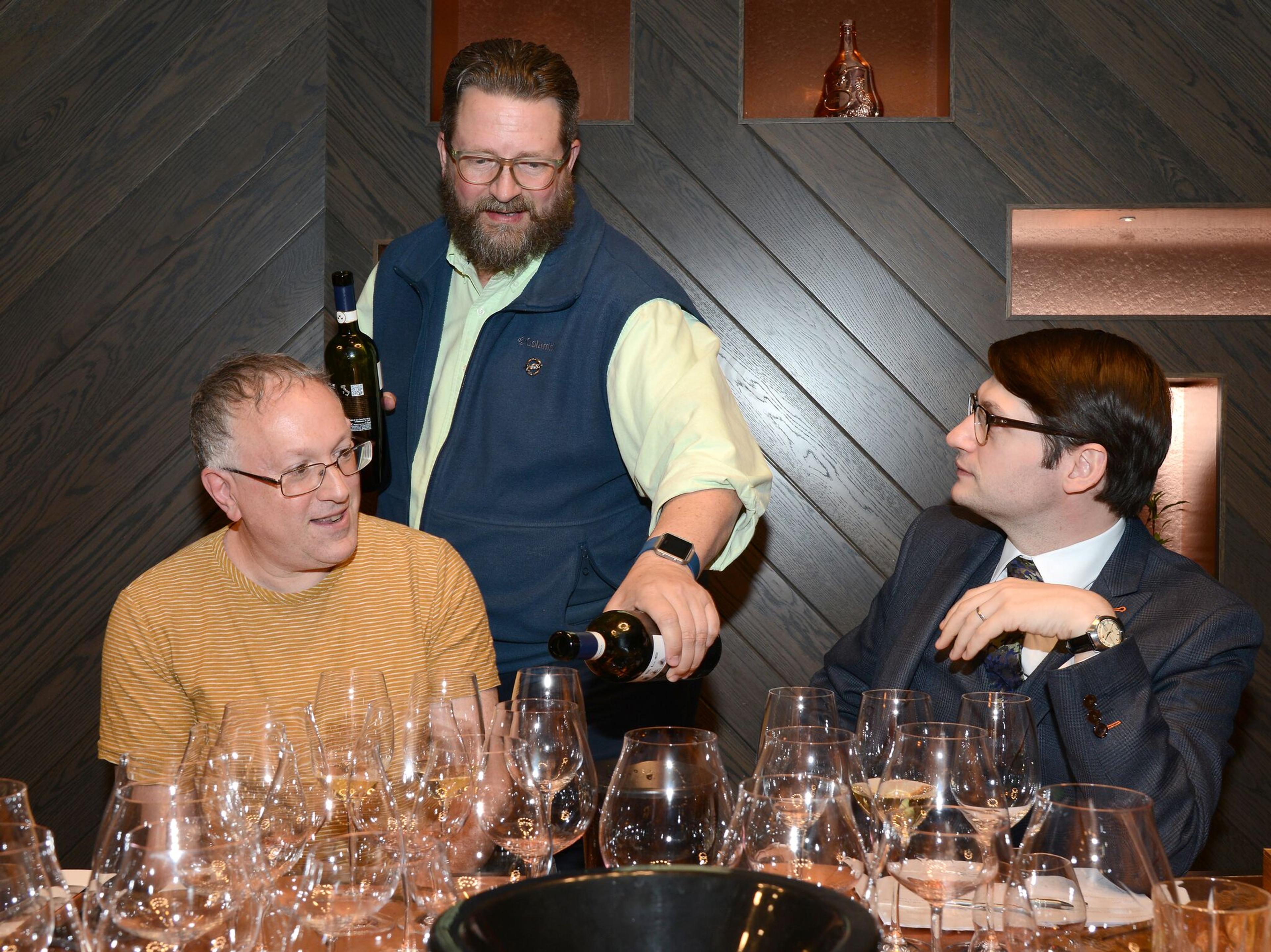 Closures Debate: what do you want to put in a bottle of wine?