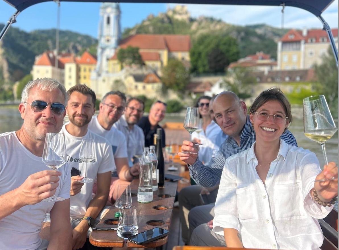 Top IWSC trade industry judges pick the best of Austrian wines   