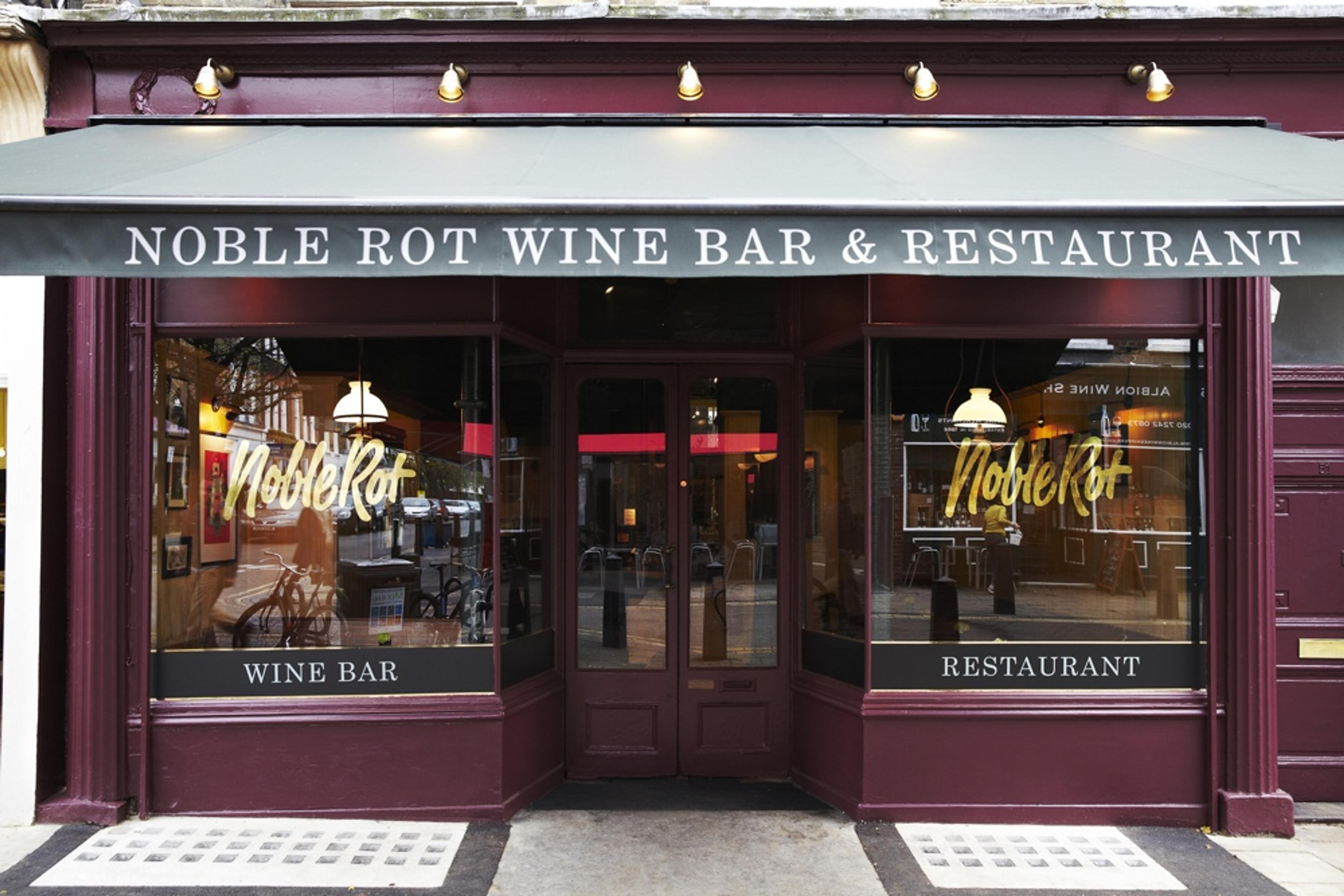 Top London restaurants, bars and pubs go through to Harden’s final