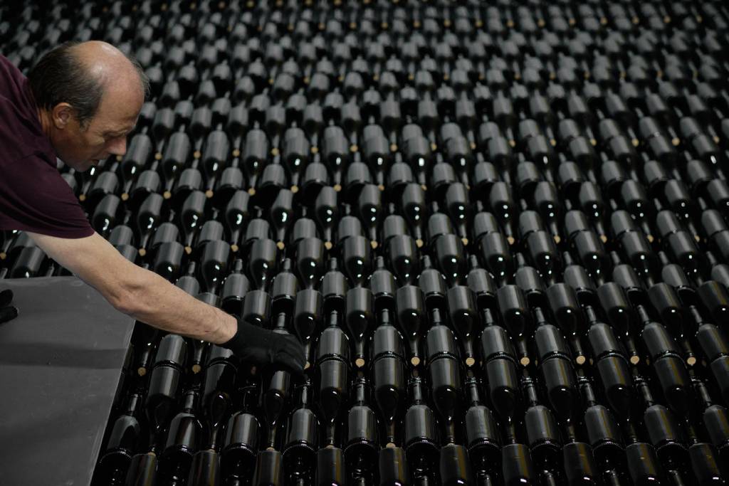 Justin Keay on buying Greek wine – a key trend for 2021