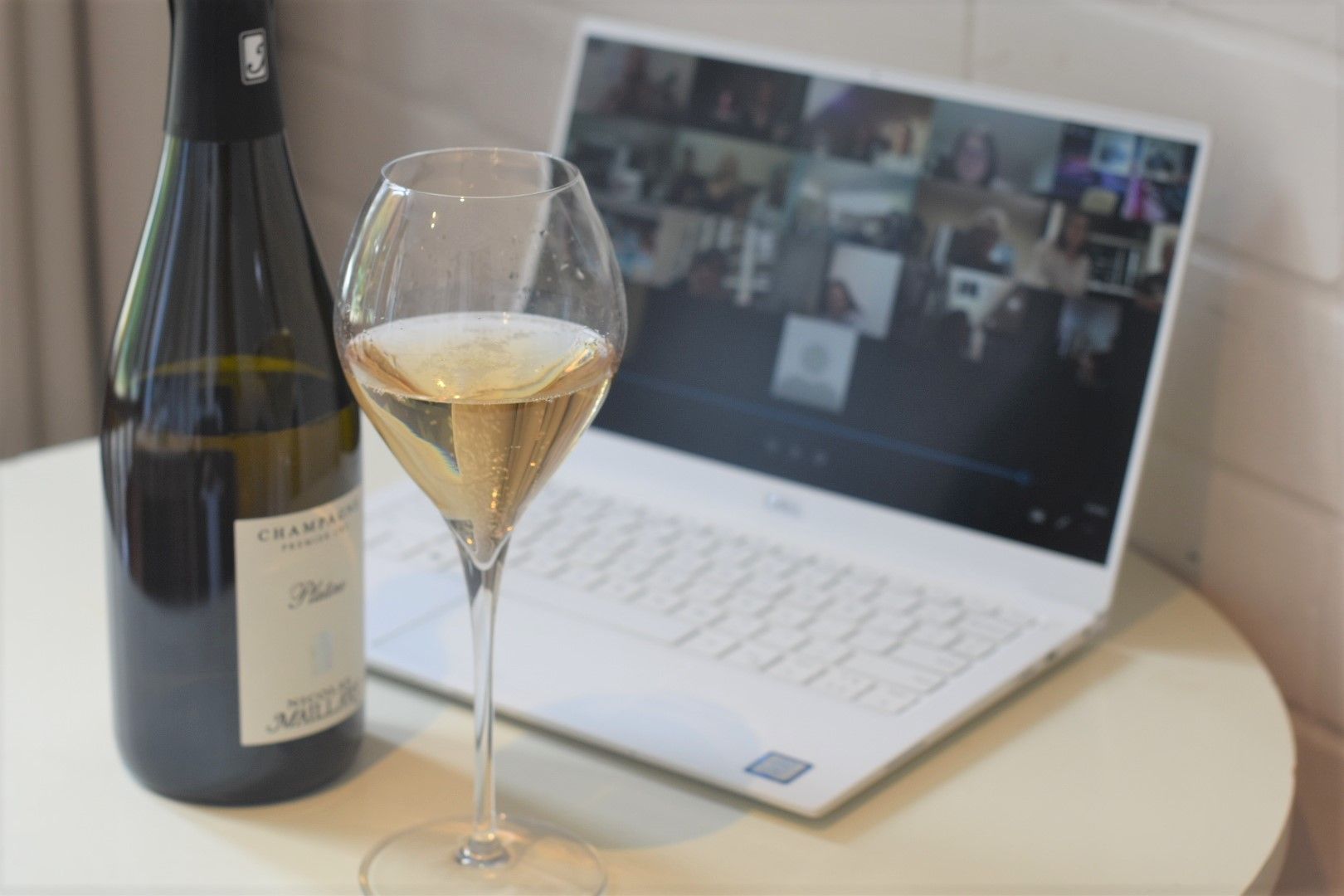 How much real value is there in virtual Champagne tasting?